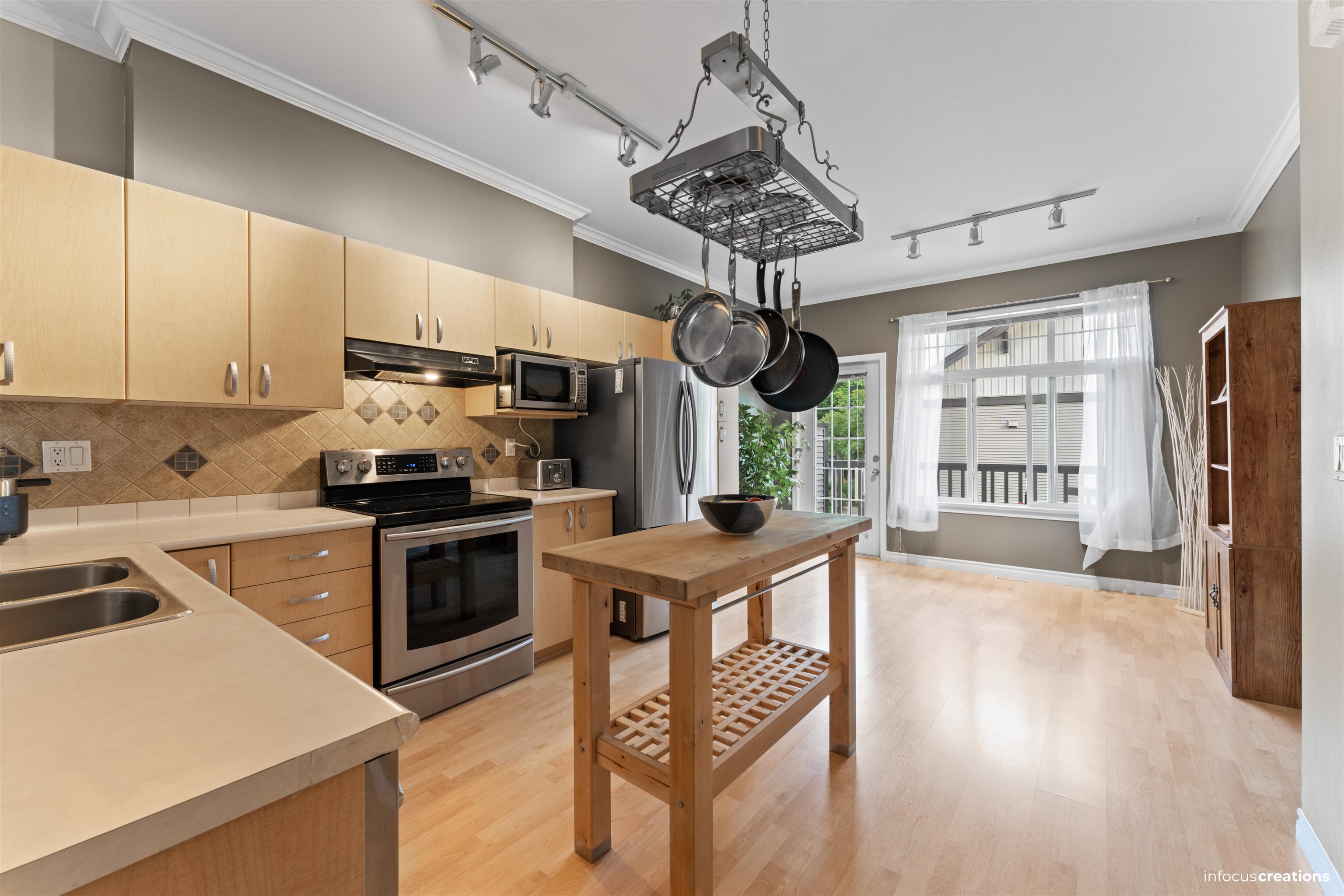 46 18839 69 AVENUE Unit: 46