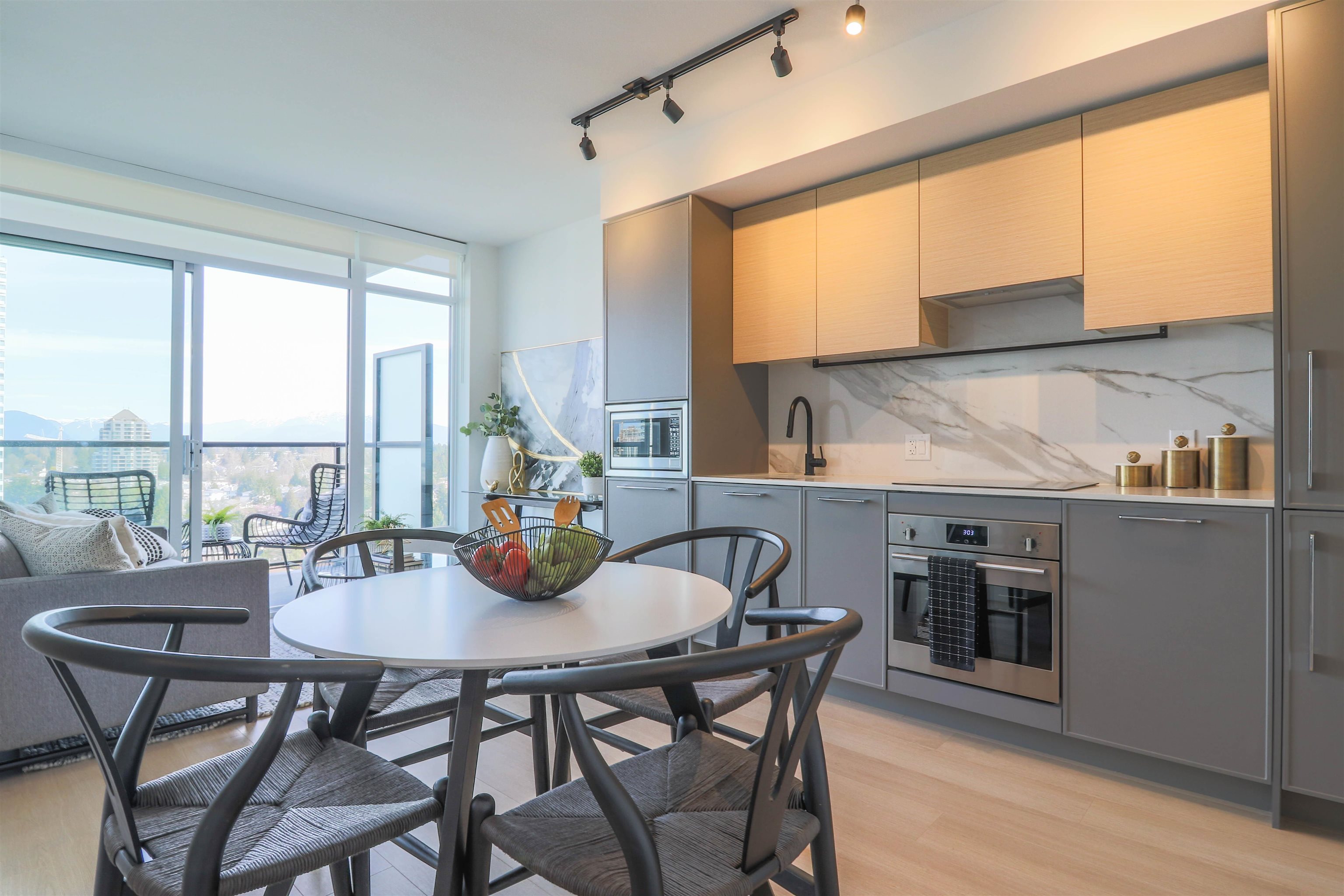 2107 13725 GEORGE JUNCTION BOULEVARD Unit: 2107