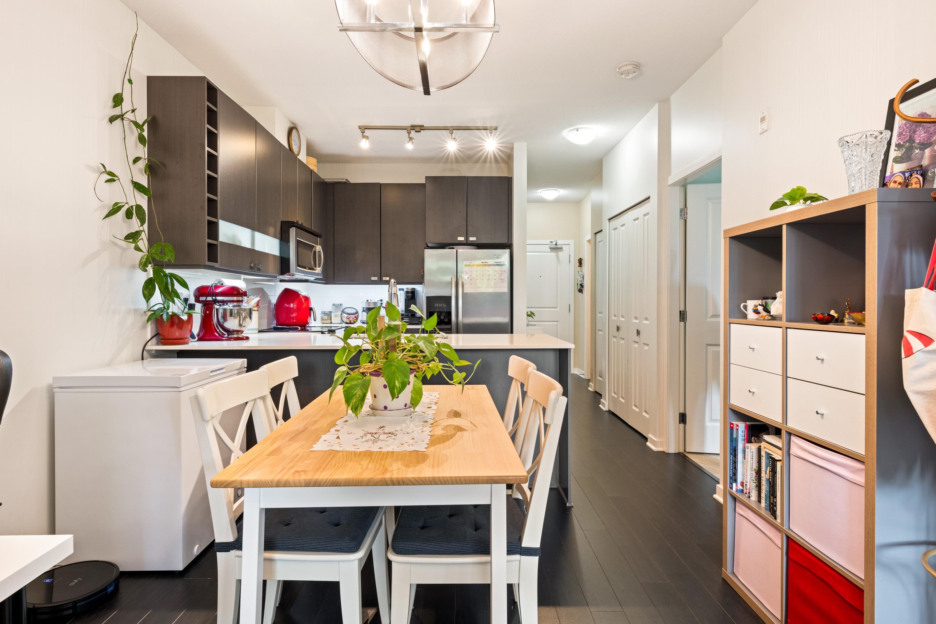 130 5655 210A STREET Unit: 130