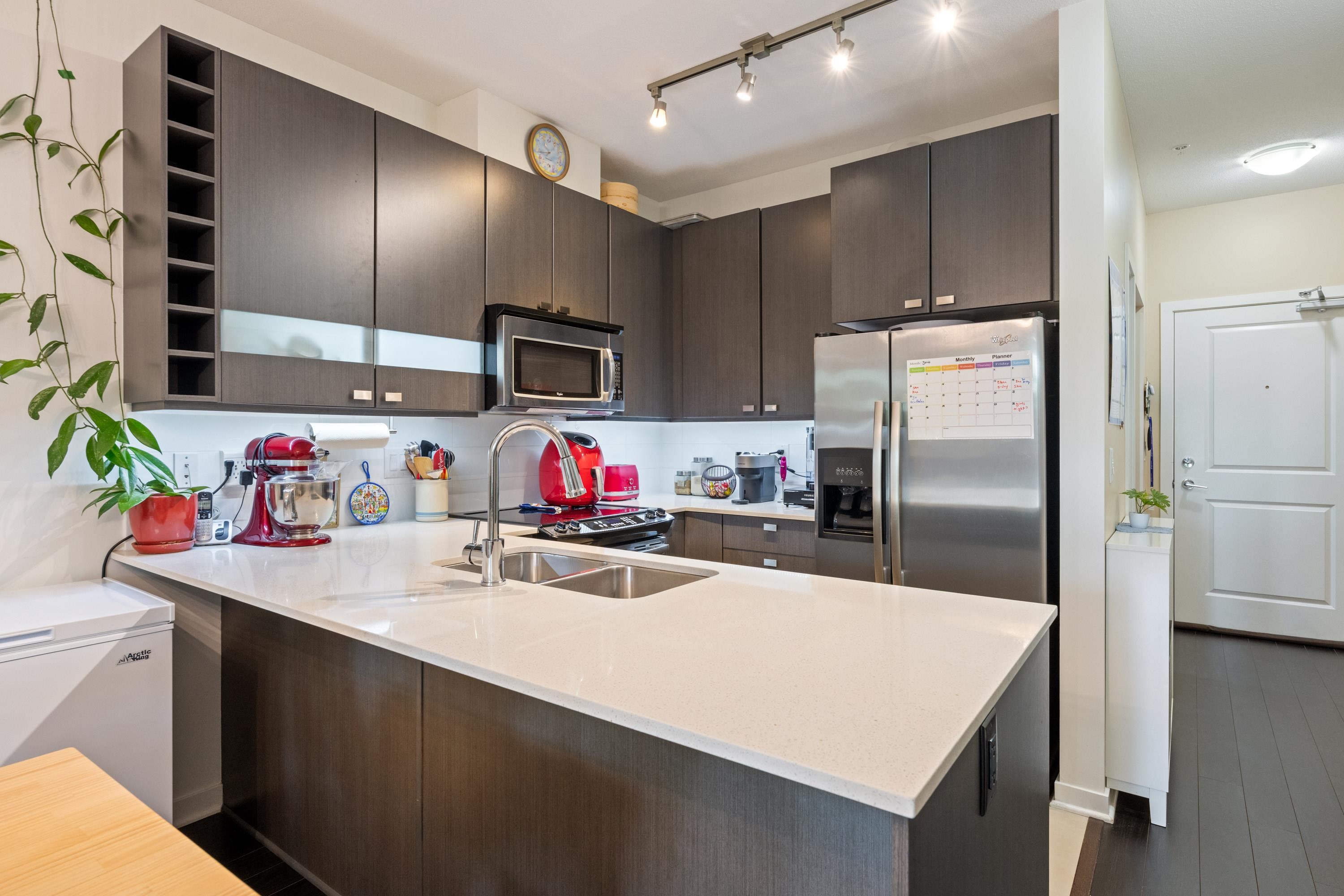 130 5655 210A STREET Unit: 130