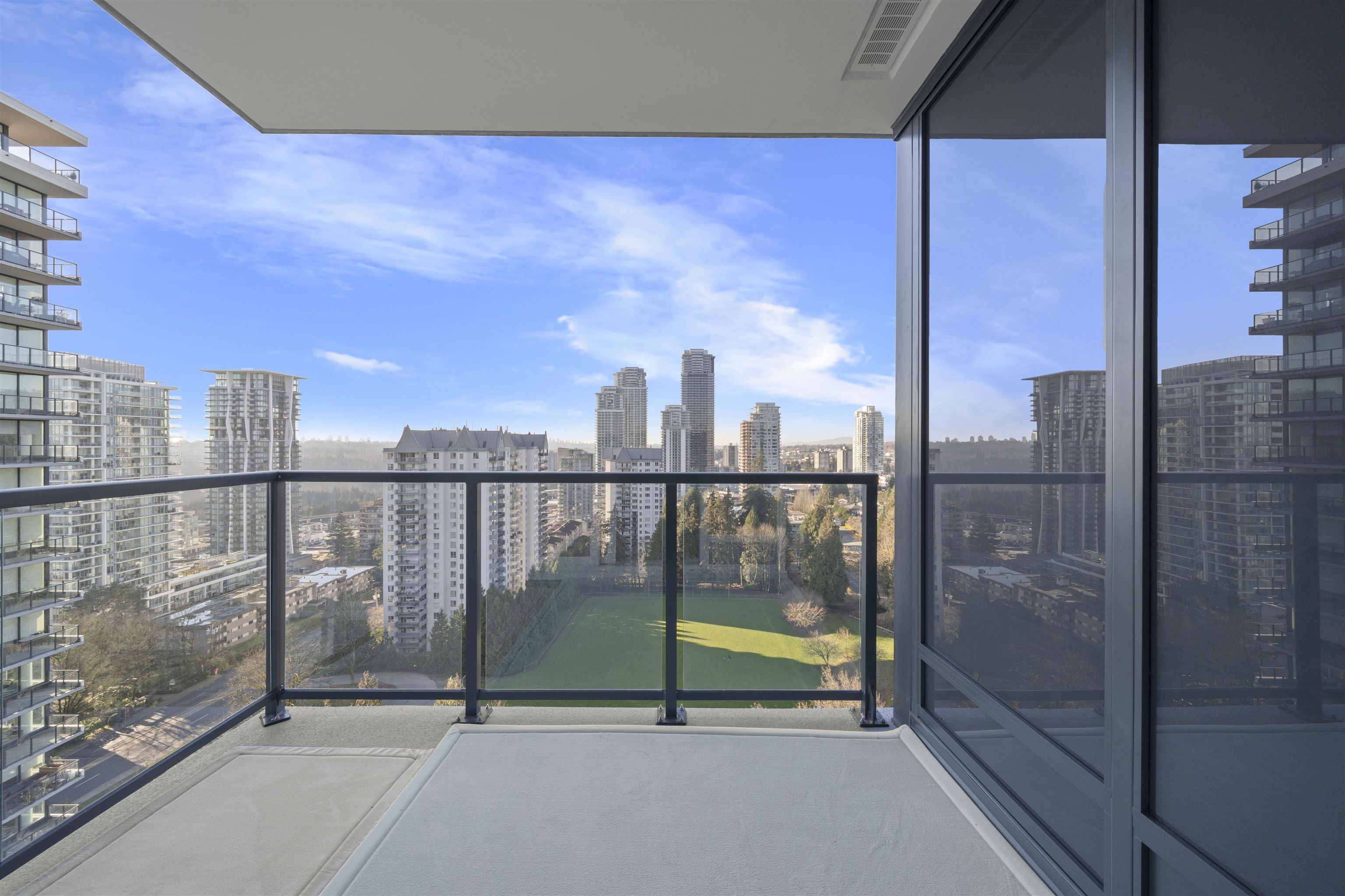 1707 595 AUSTIN AVENUE Unit: 1707
