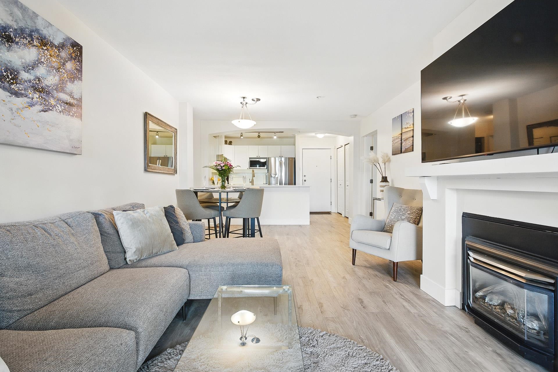 102 1438 PARKWAY BOULEVARD Unit: 102