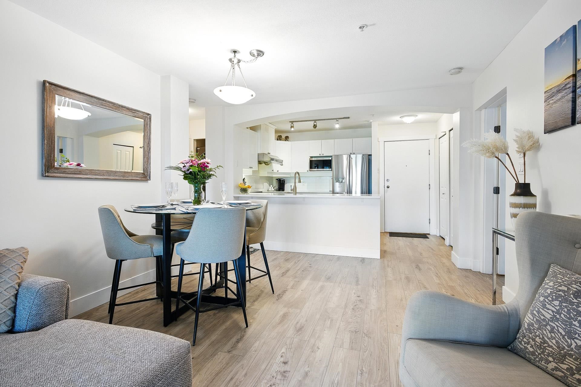 102 1438 PARKWAY BOULEVARD Unit: 102