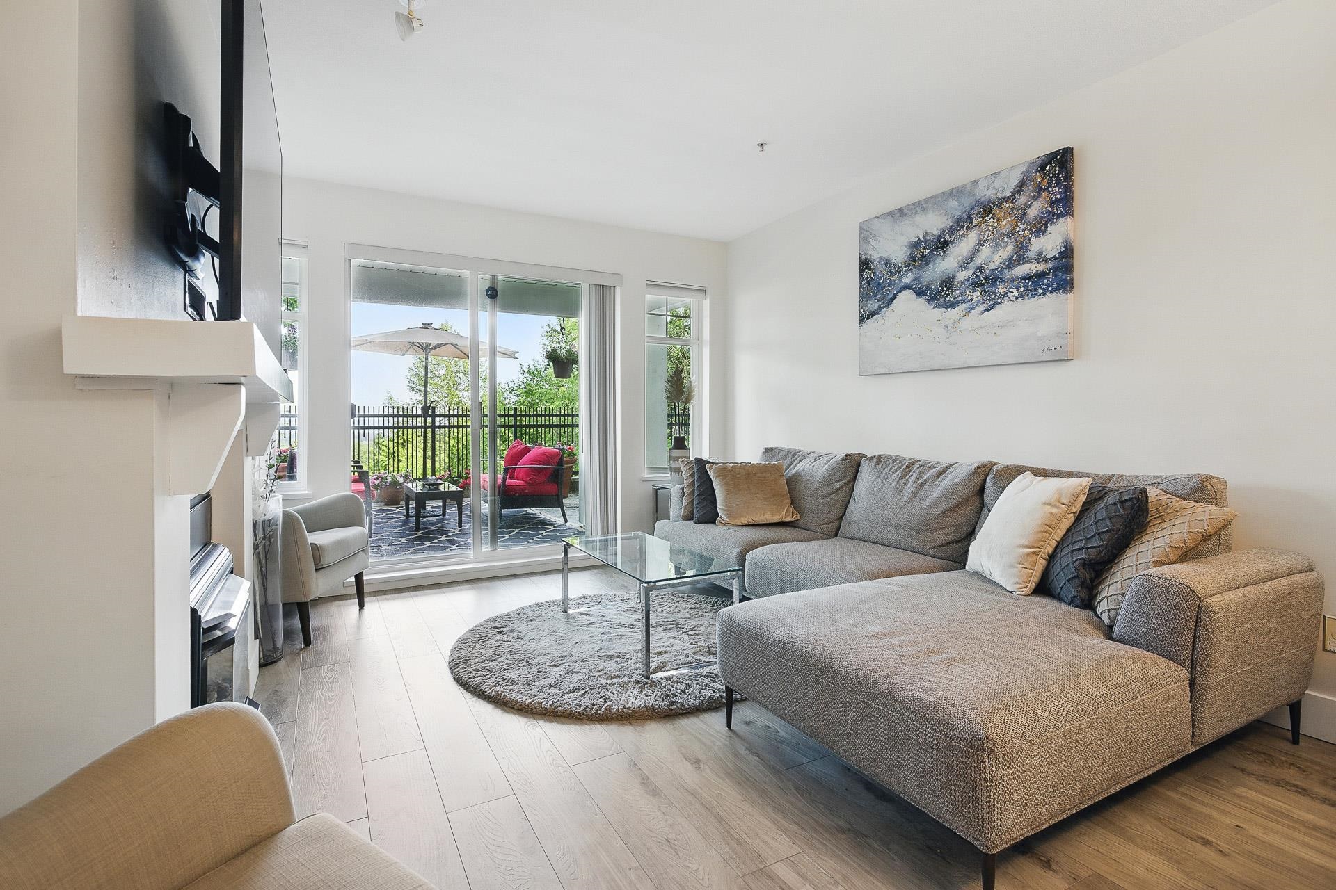 102 1438 PARKWAY BOULEVARD Unit: 102