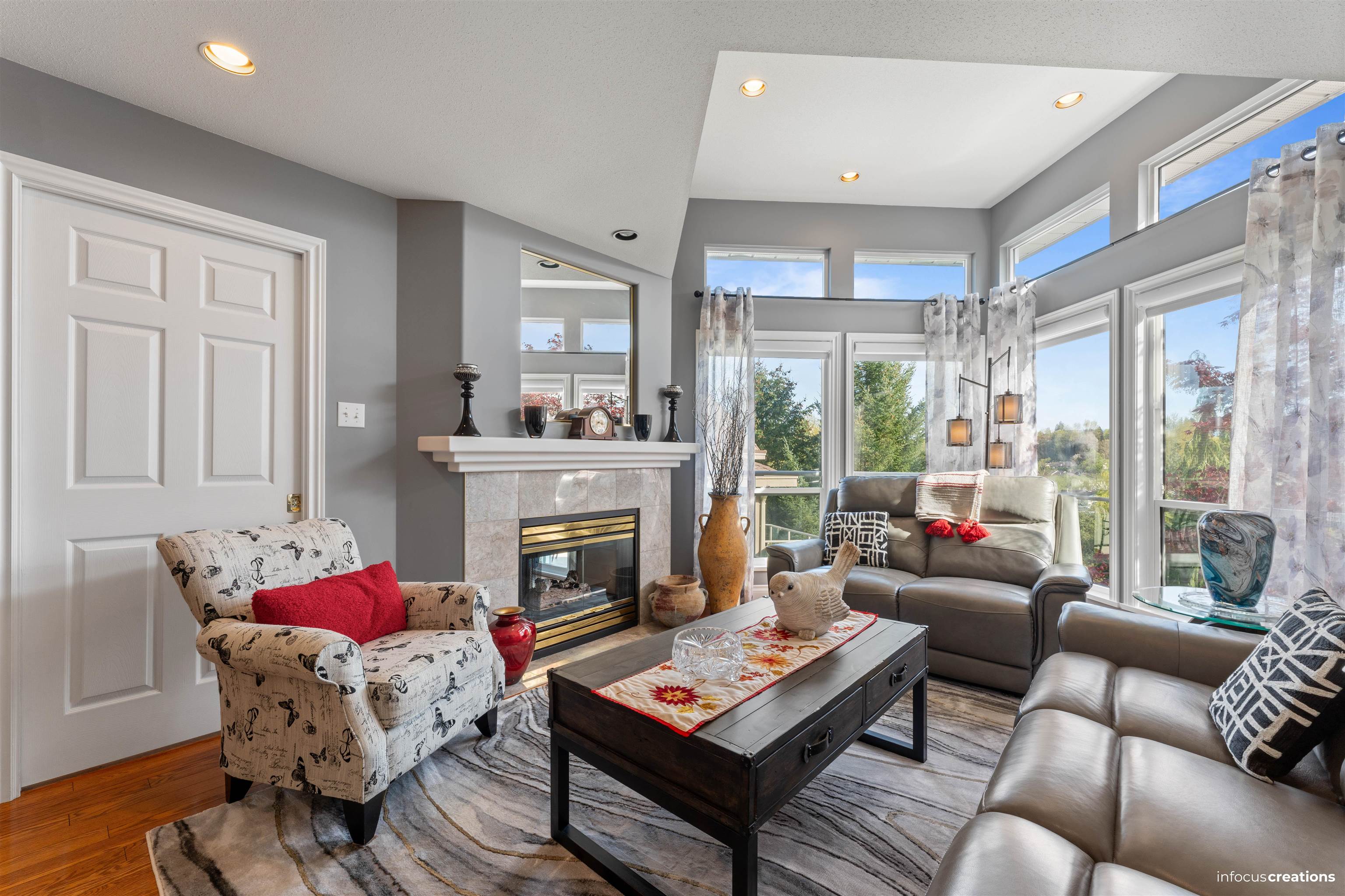 13 3354 HORN STREET Unit: 13