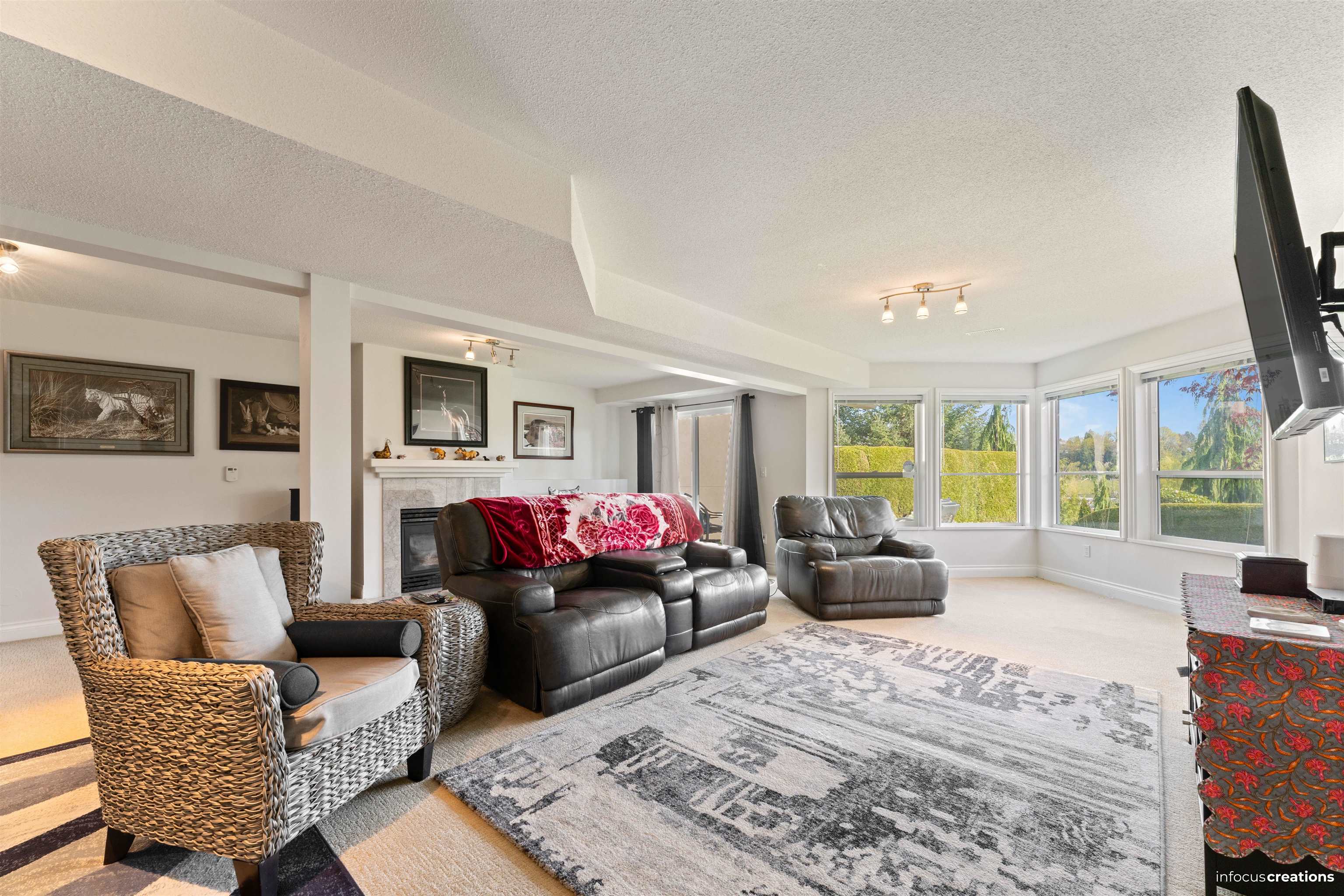 13 3354 HORN STREET Unit: 13