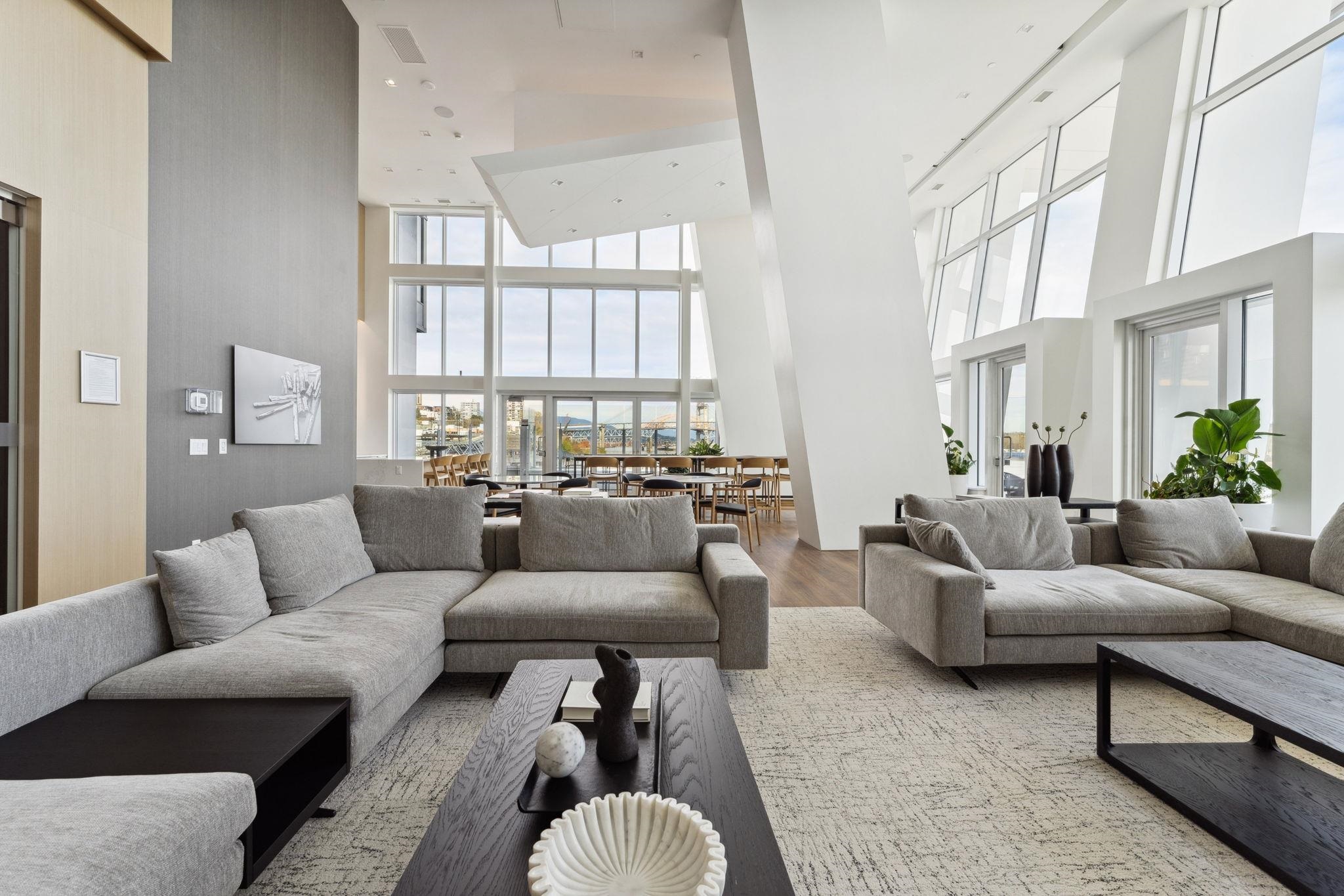 1408 660 QUAYSIDE DRIVE Unit: 1408