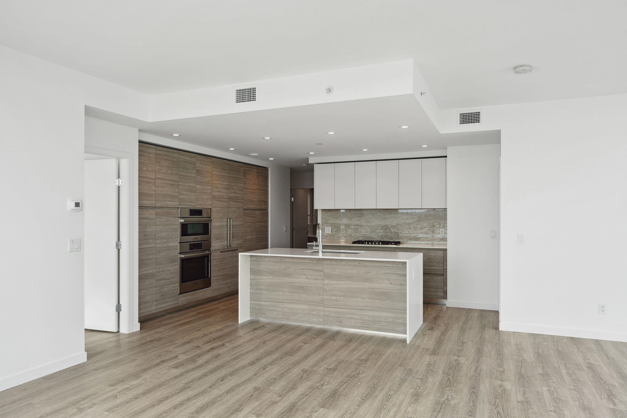 1408 660 QUAYSIDE DRIVE Unit: 1408