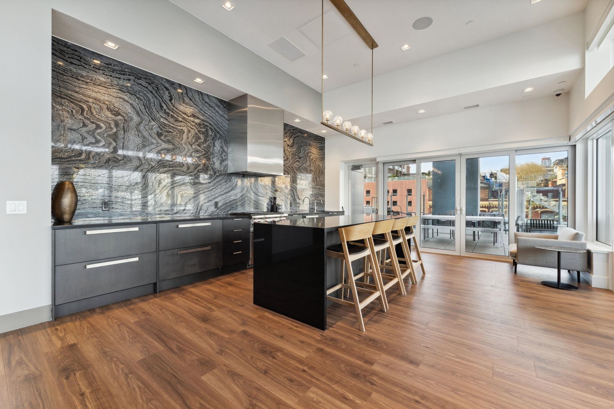 1408 660 QUAYSIDE DRIVE Unit: 1408