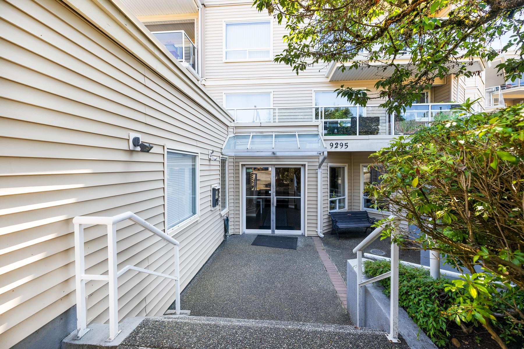 101 9295 122 STREET Unit: 101