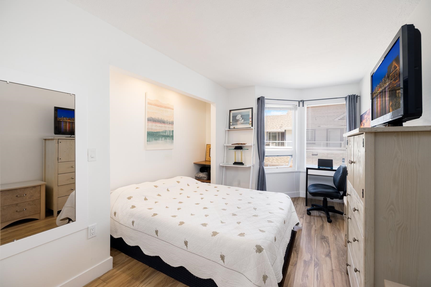 101 9295 122 STREET Unit: 101
