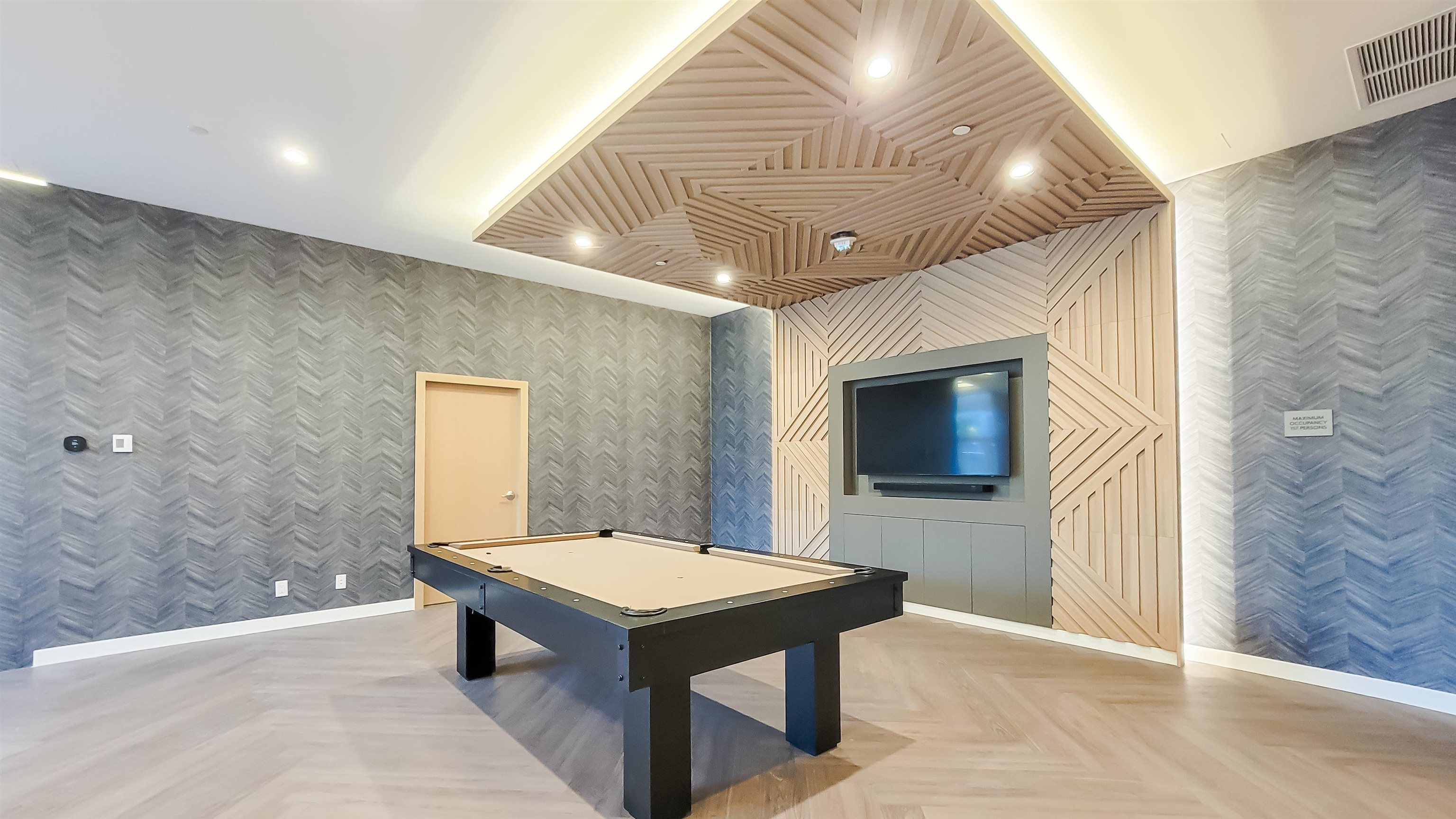 2109 13768 100 AVENUE Unit: 2109