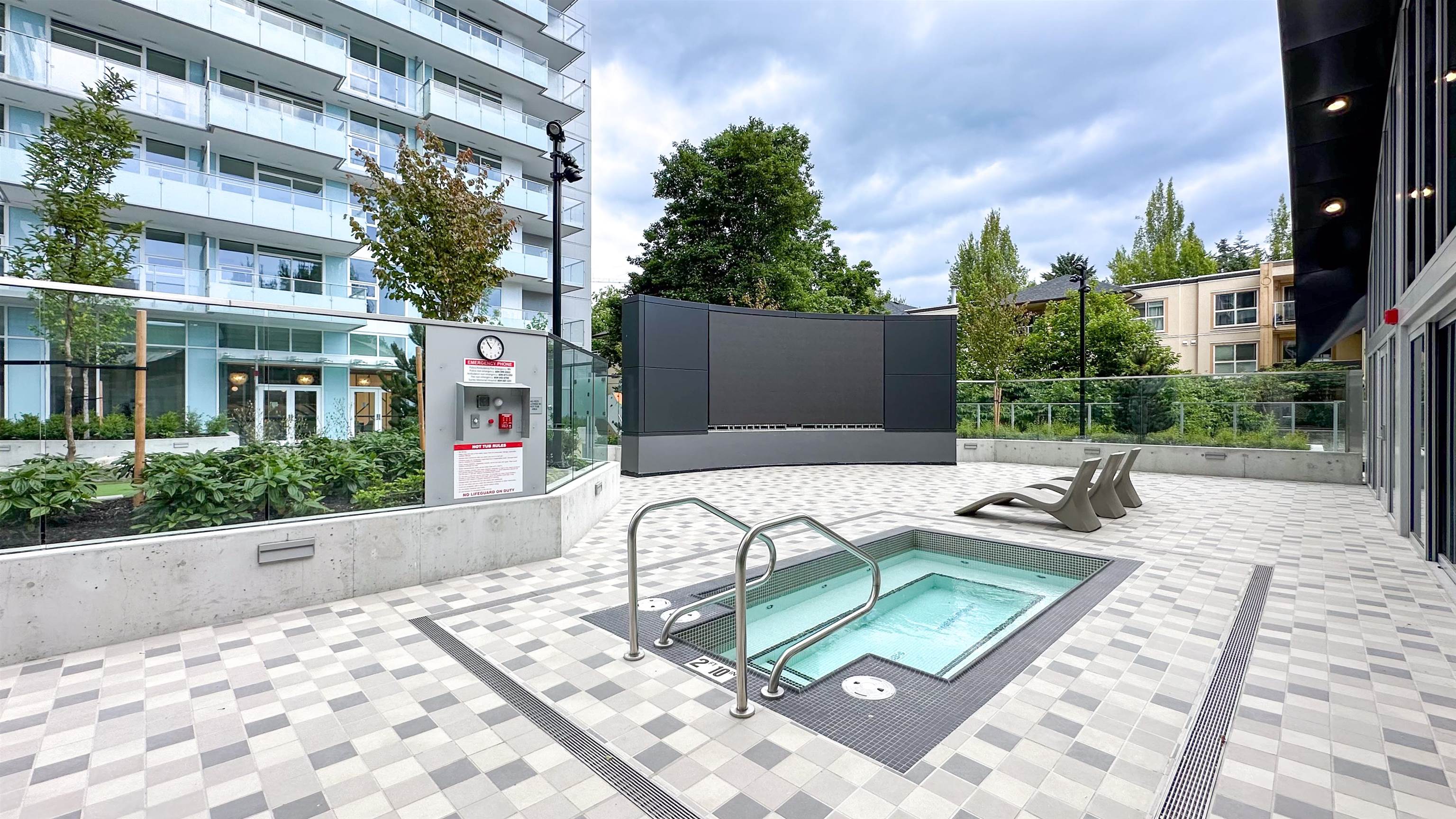 2109 13768 100 AVENUE Unit: 2109