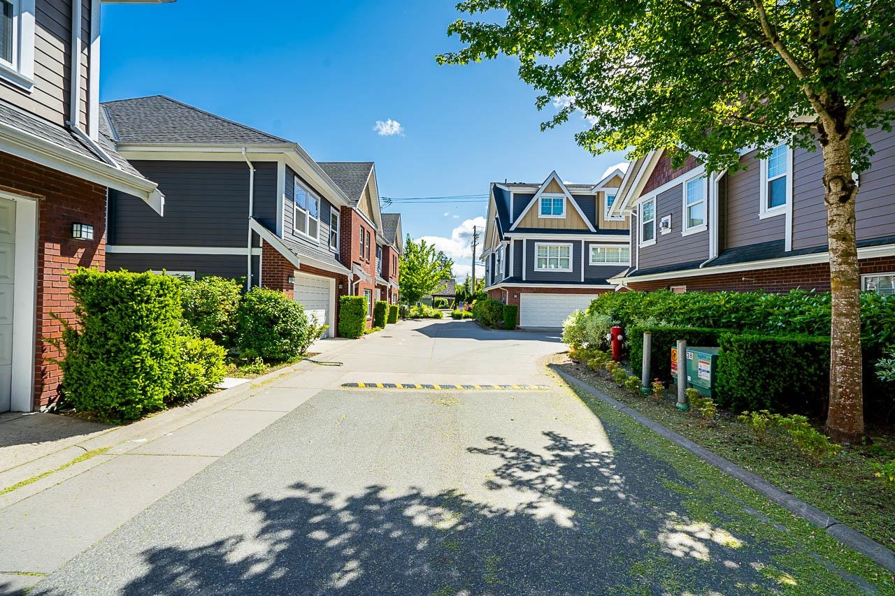 7 15988 32 AVENUE Unit: 7