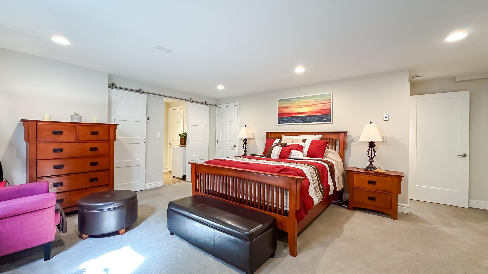 1 226 E 10 STREET Unit: 1