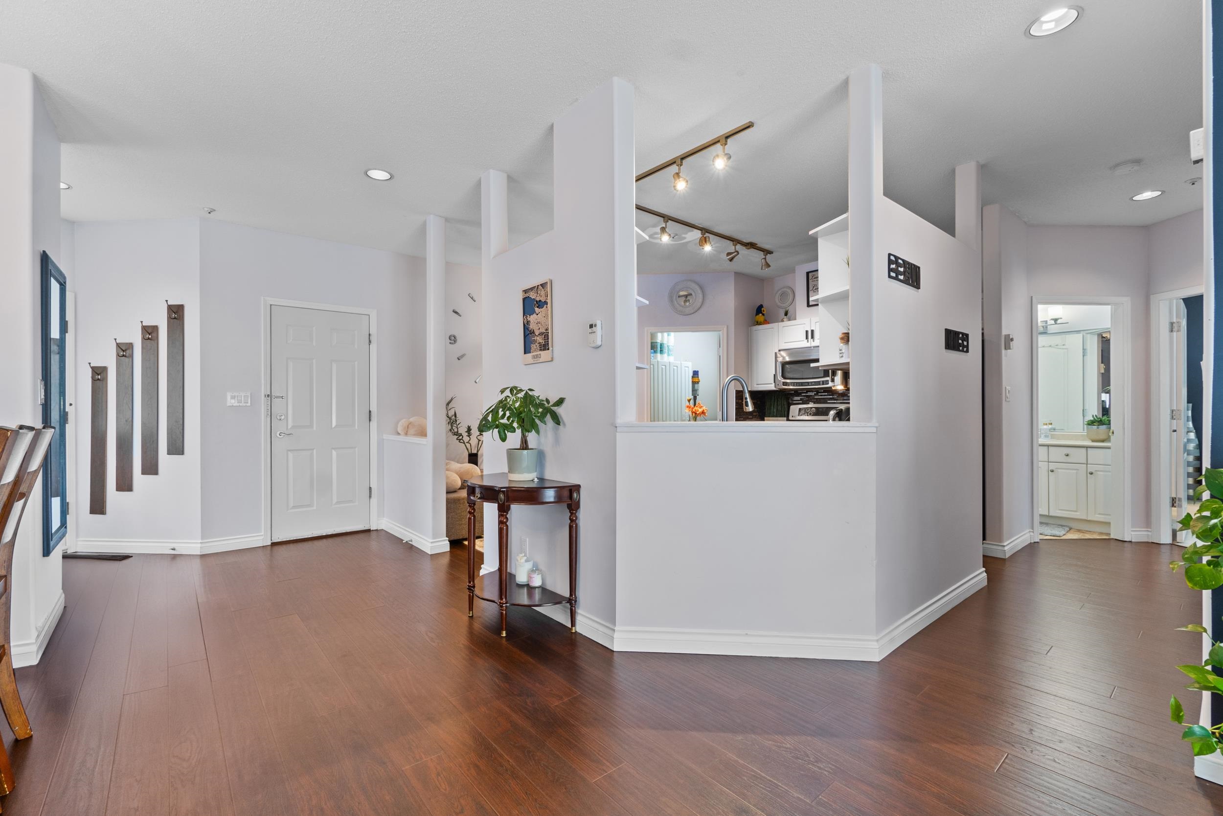 12 21579 88B AVENUE Unit: 12