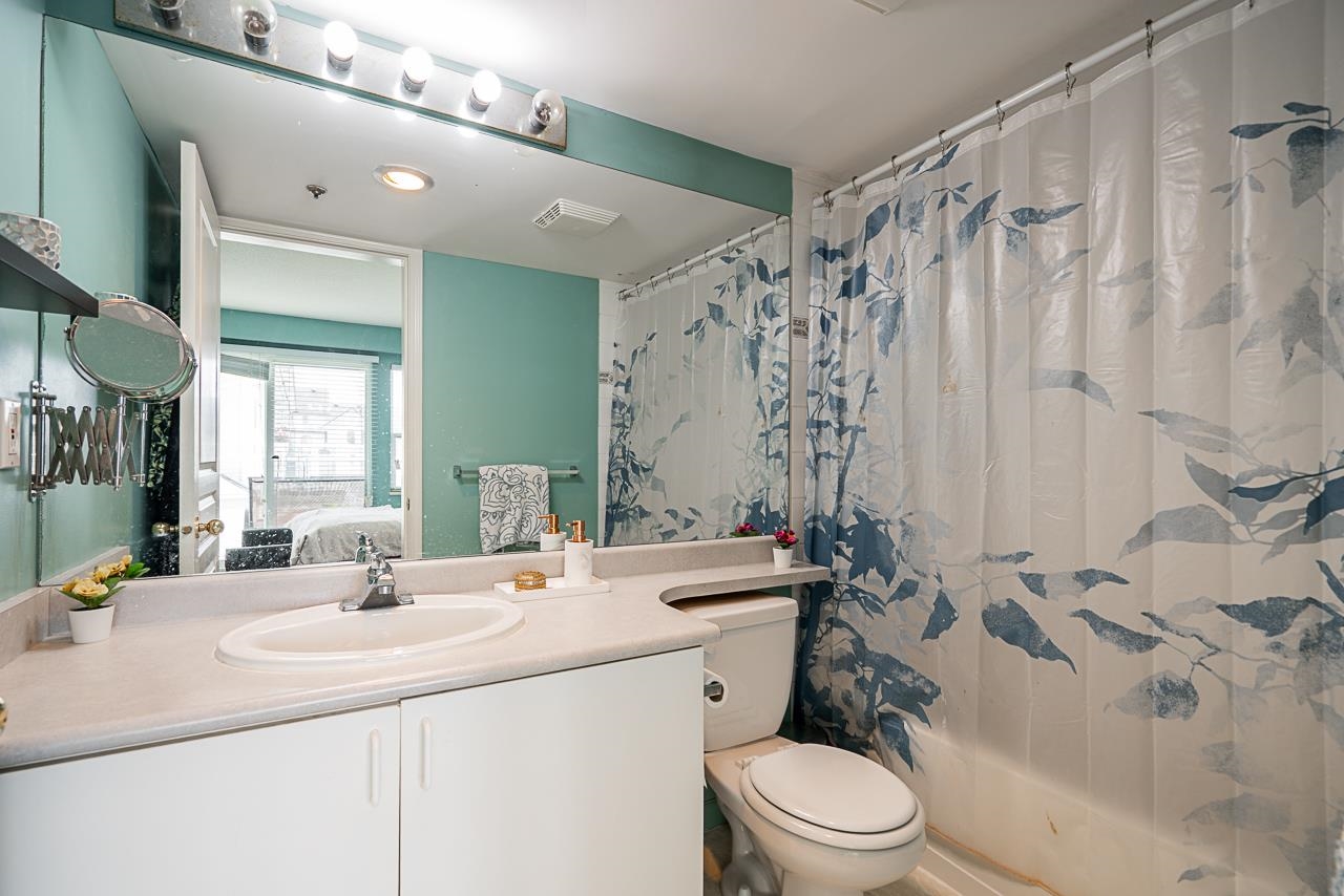 64 2727 E KENT AVENUE NORTH Unit: 64