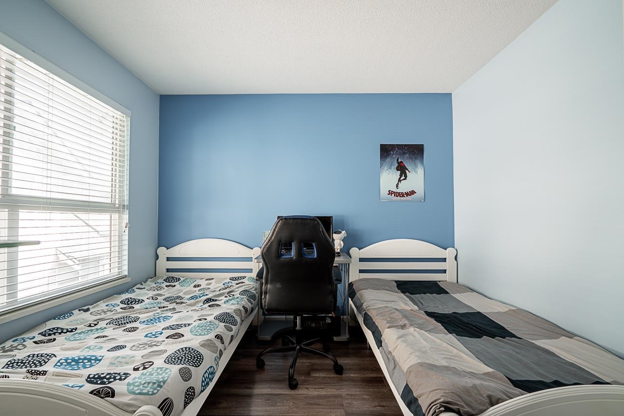 64 2727 E KENT AVENUE NORTH Unit: 64