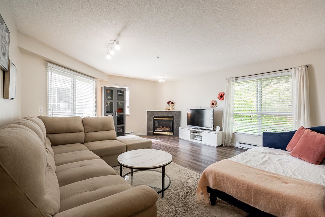 64 2727 E KENT AVENUE NORTH Unit: 64