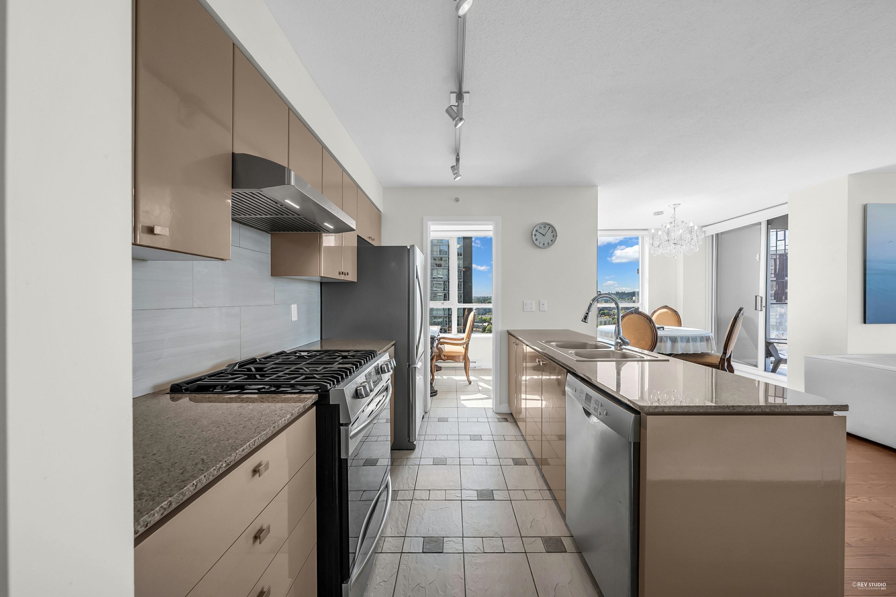 3002 1438 RICHARDS STREET Unit: 3002