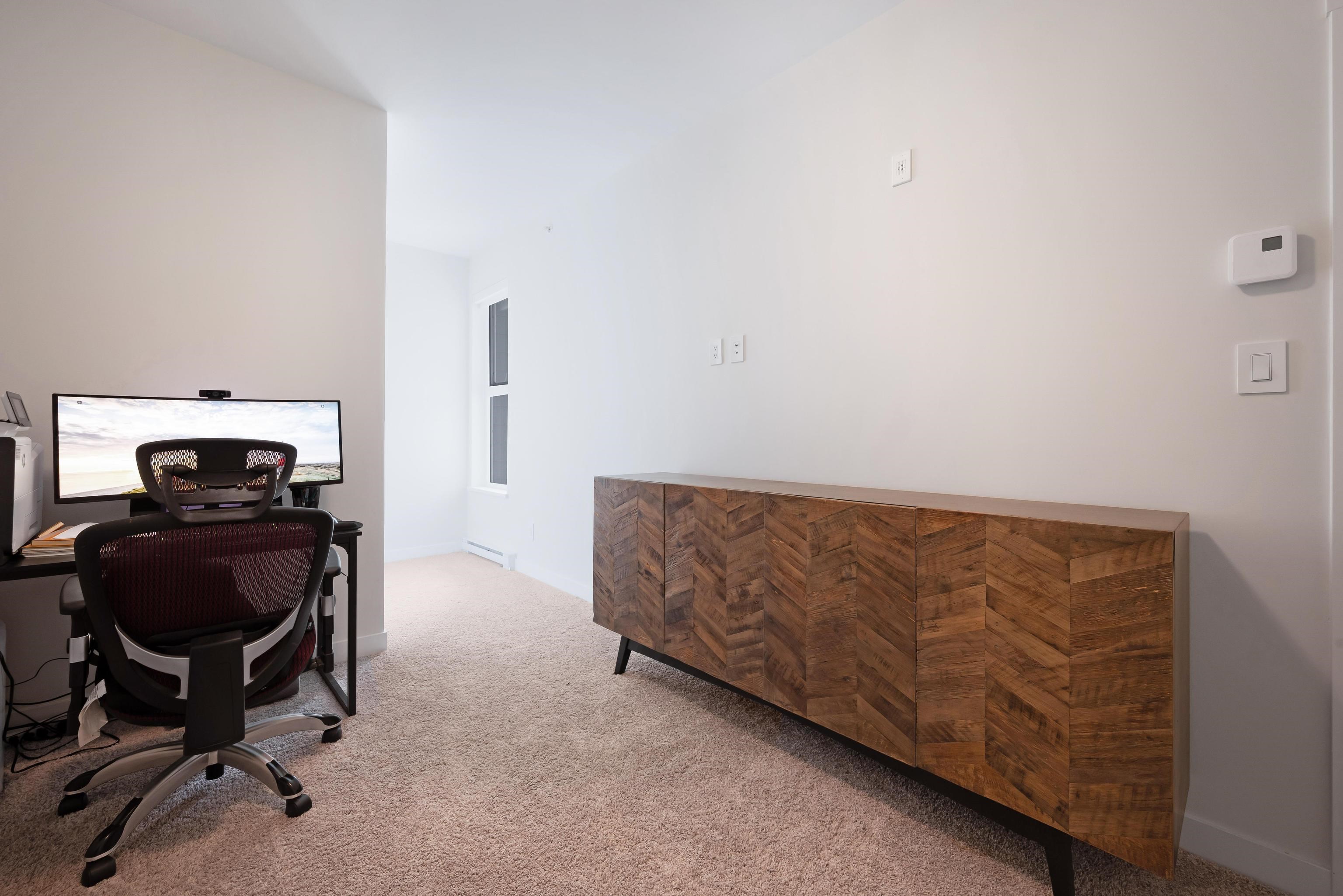 601 8117 200A STREET Unit: 601