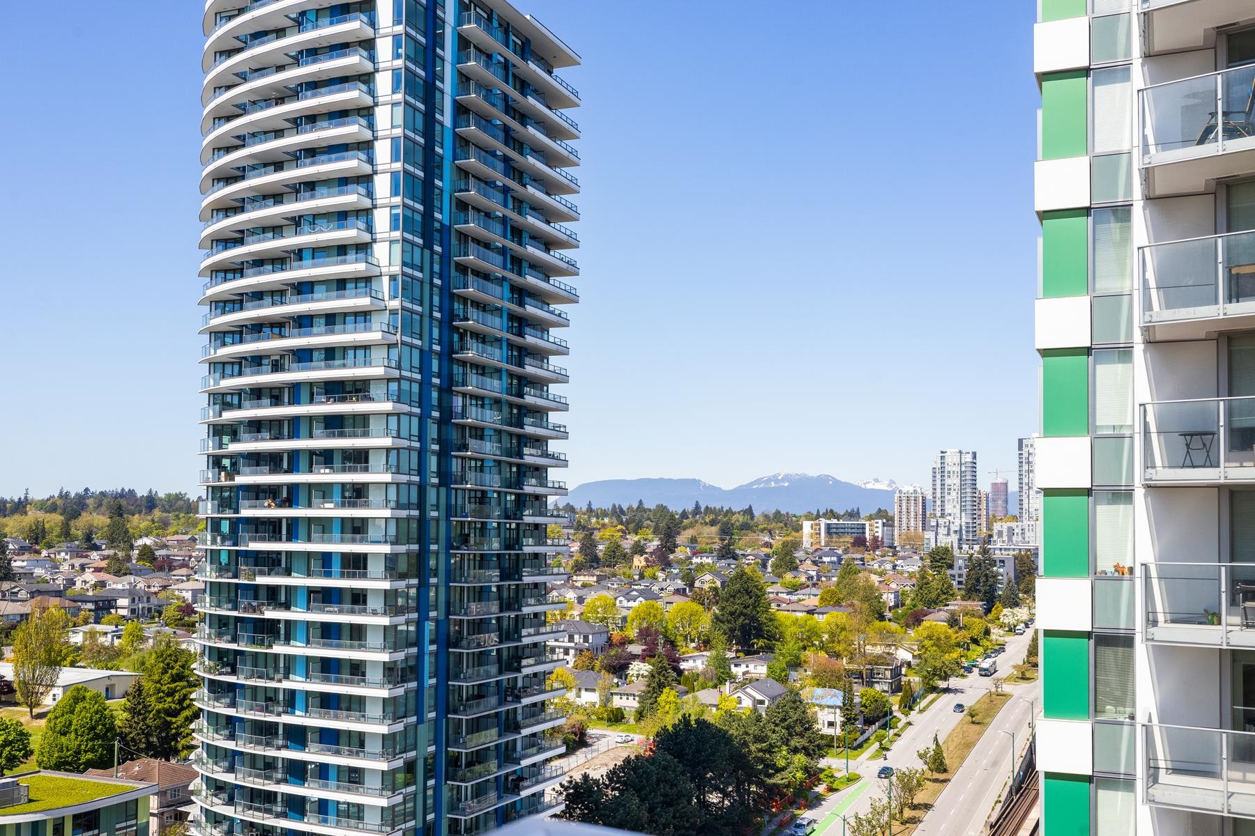 1606 489 INTERURBAN WAY Unit: 1606