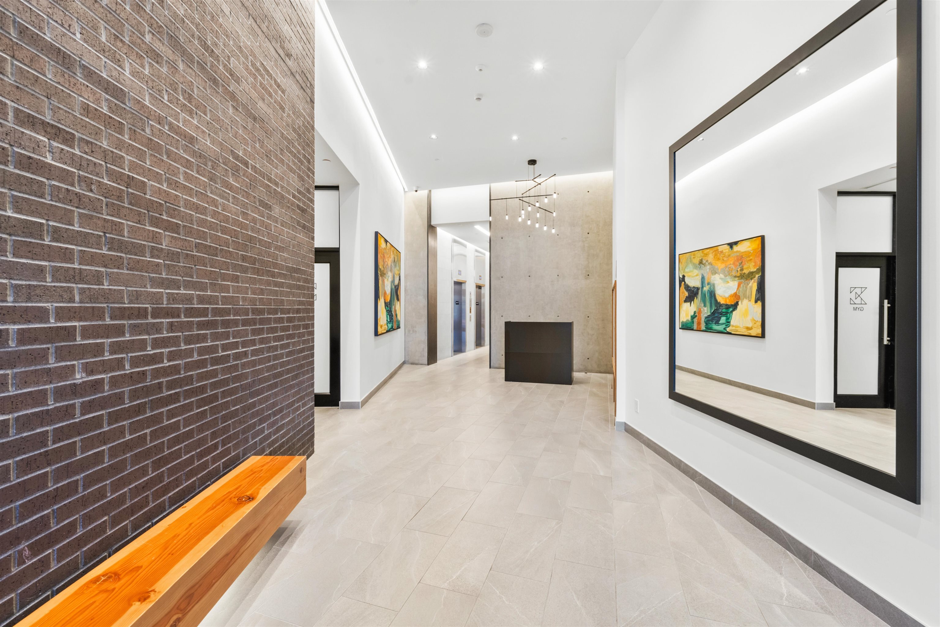 709 210 E 5TH AVENUE Unit: 709
