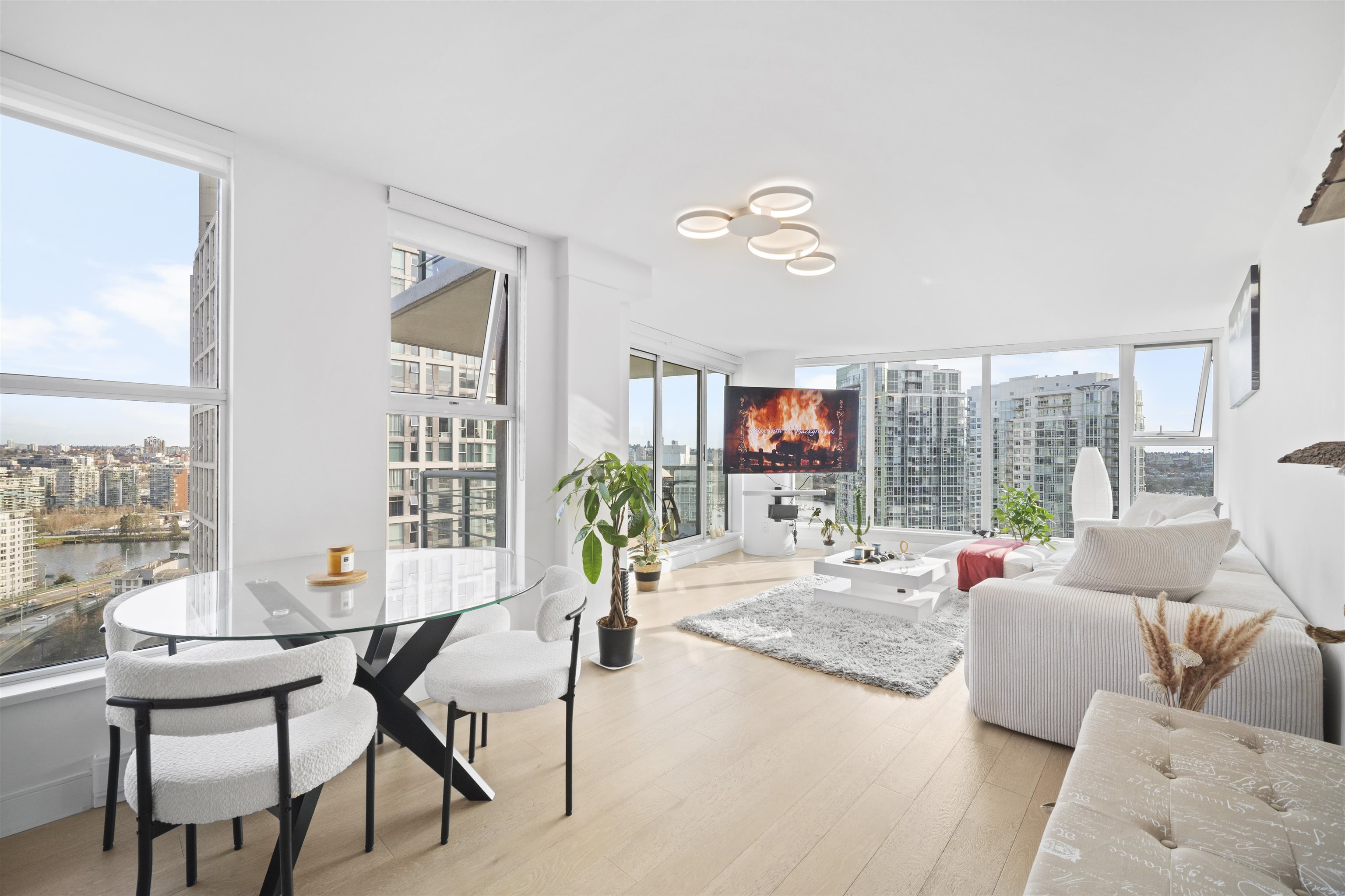 2906 1008 CAMBIE STREET Unit: 2906