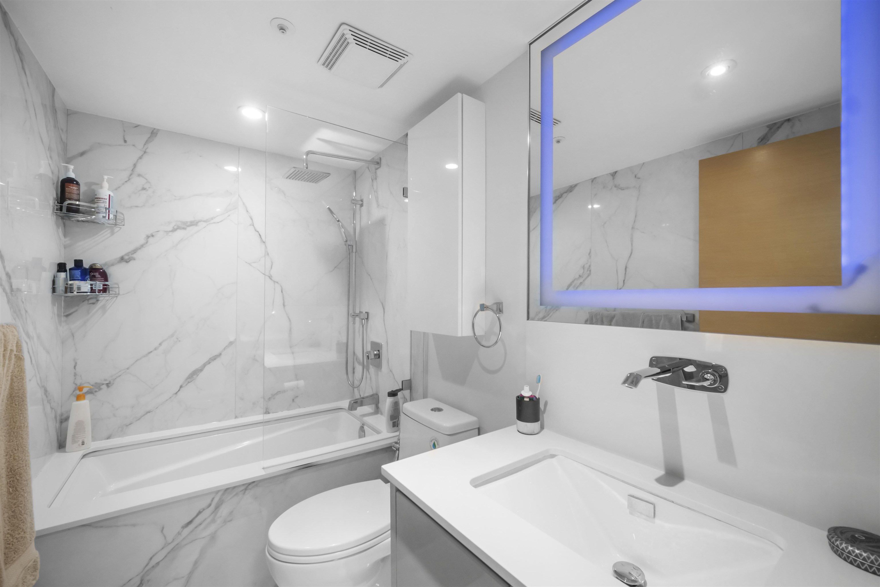 2906 1008 CAMBIE STREET Unit: 2906