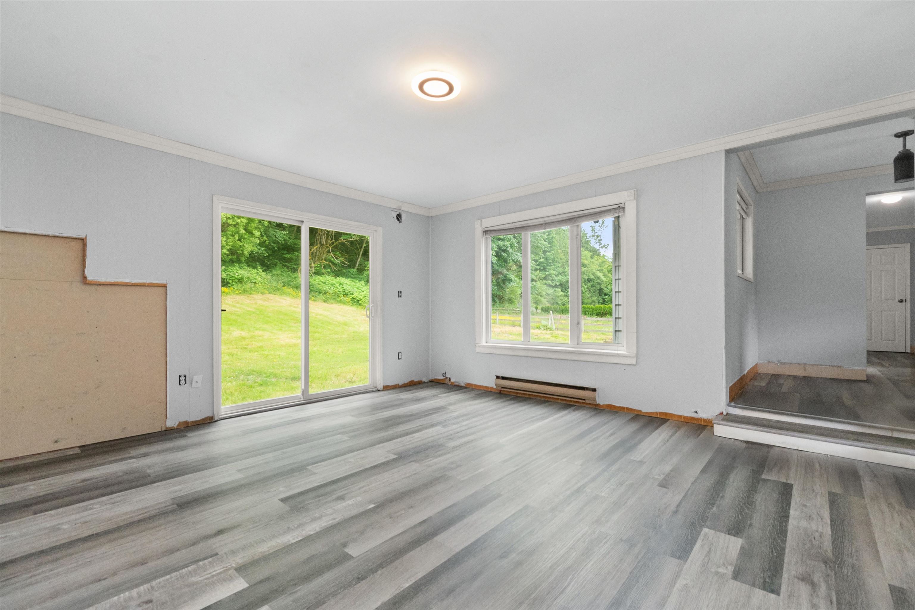 1010 Columbia Valley Road