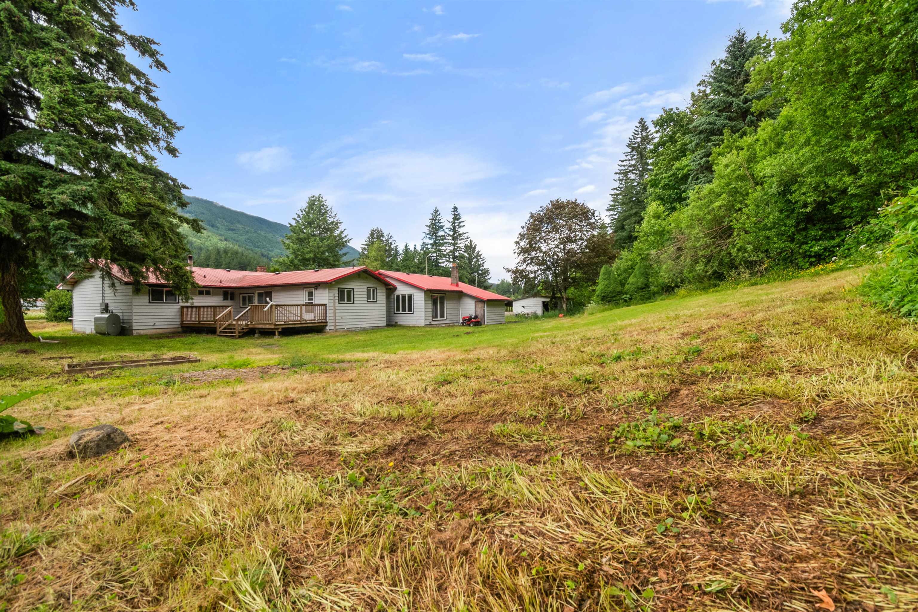 1010 Columbia Valley Road