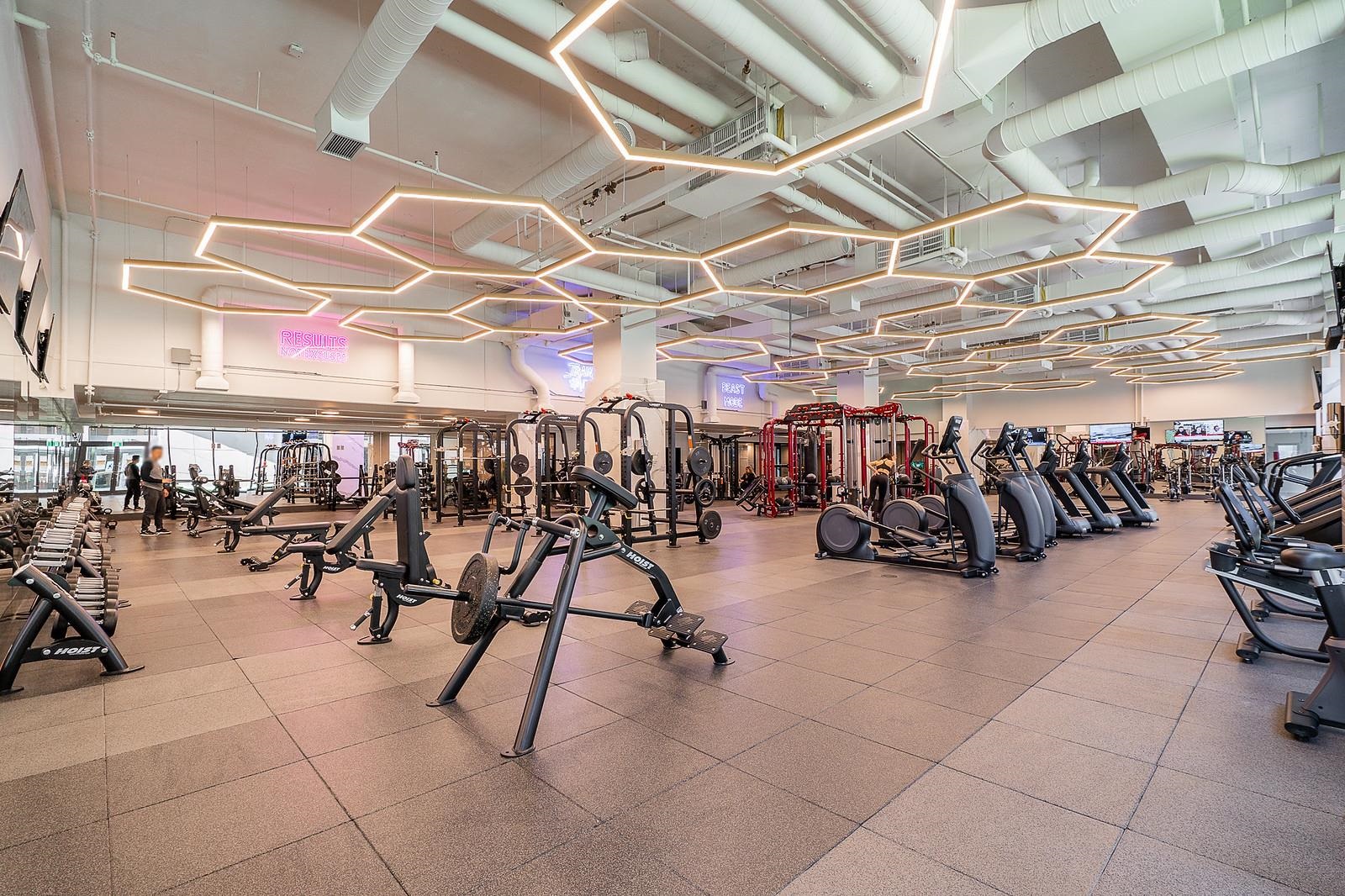1303 2186 GILMORE AVENUE Unit: 1303
