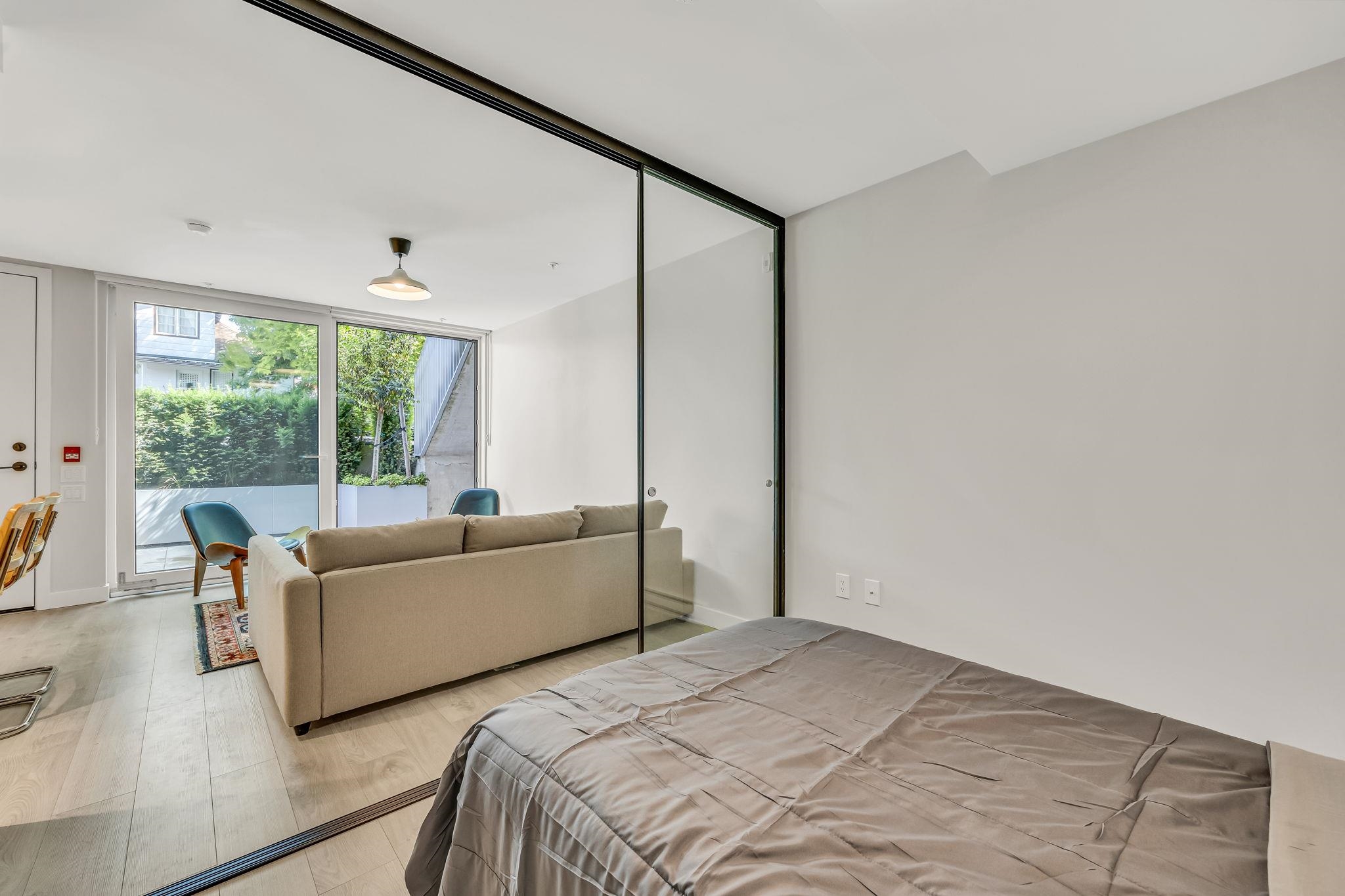 308 E 15TH AVENUE