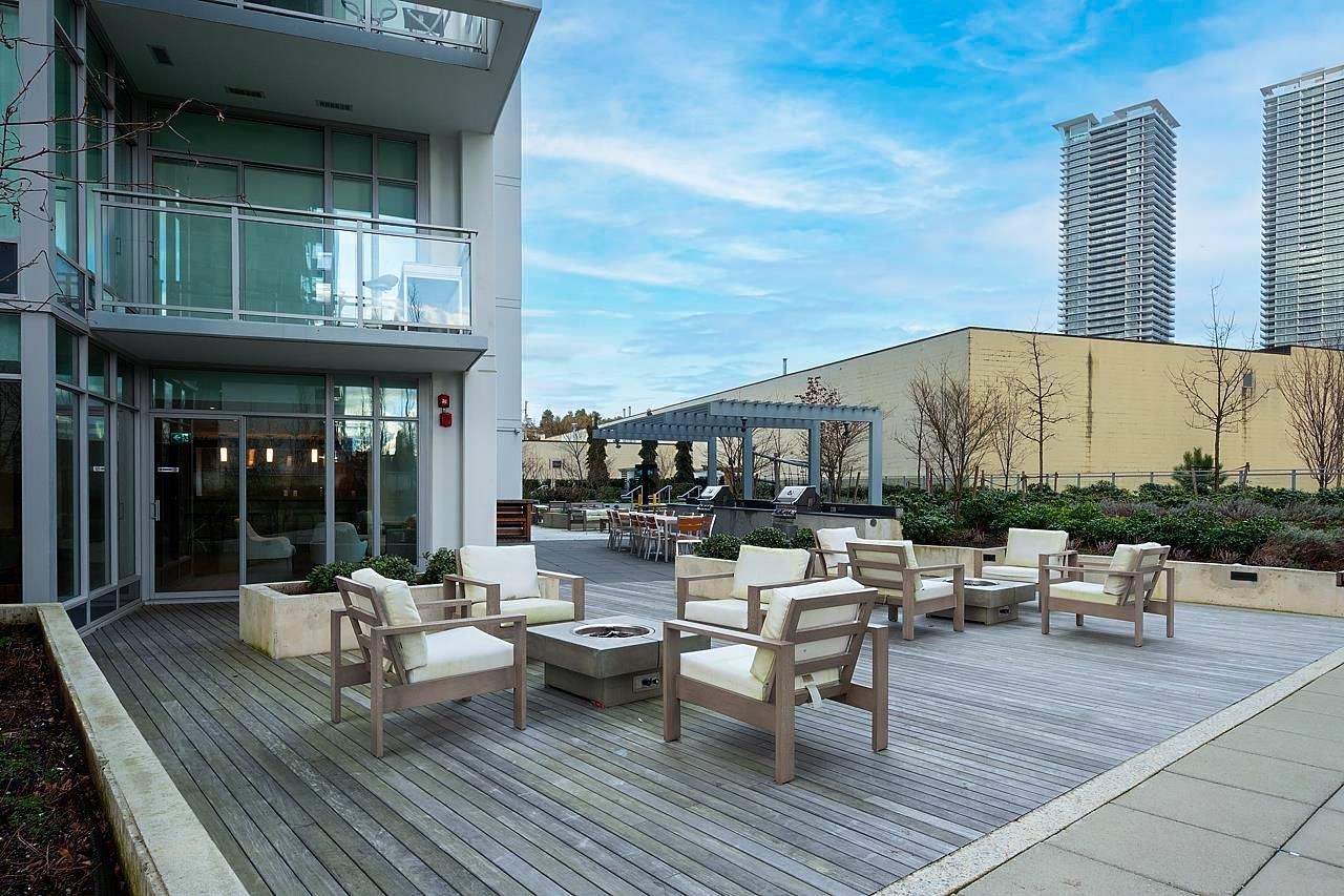 903 2288 ALPHA AVENUE Unit: 903