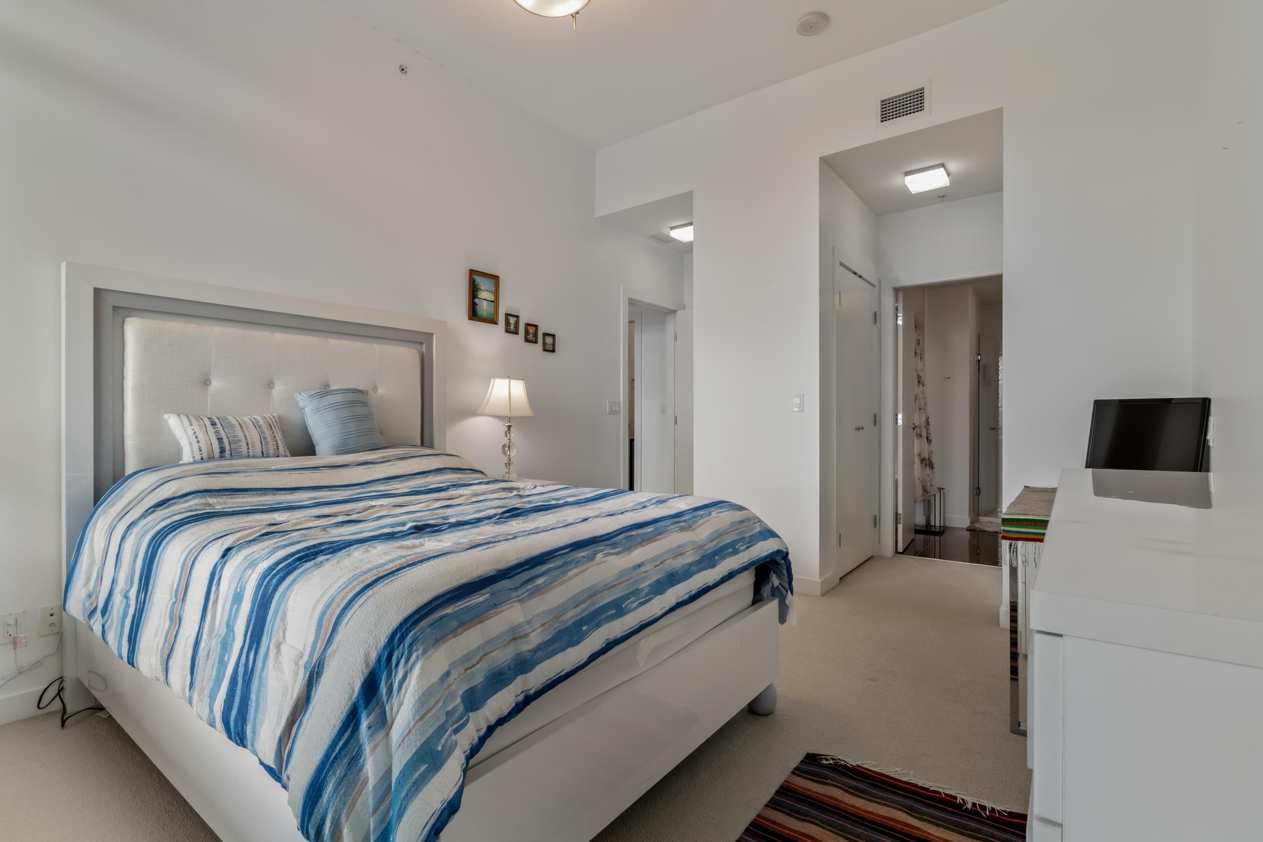 4303 4508 HAZEL STREET Unit: 4303