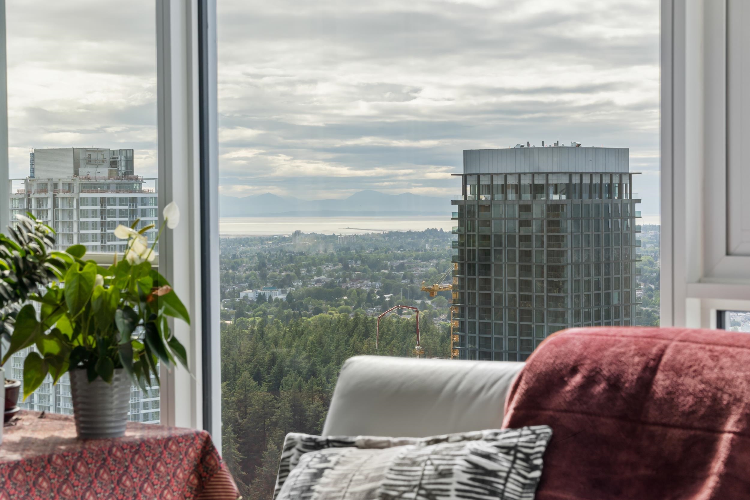 4303 4508 HAZEL STREET Unit: 4303