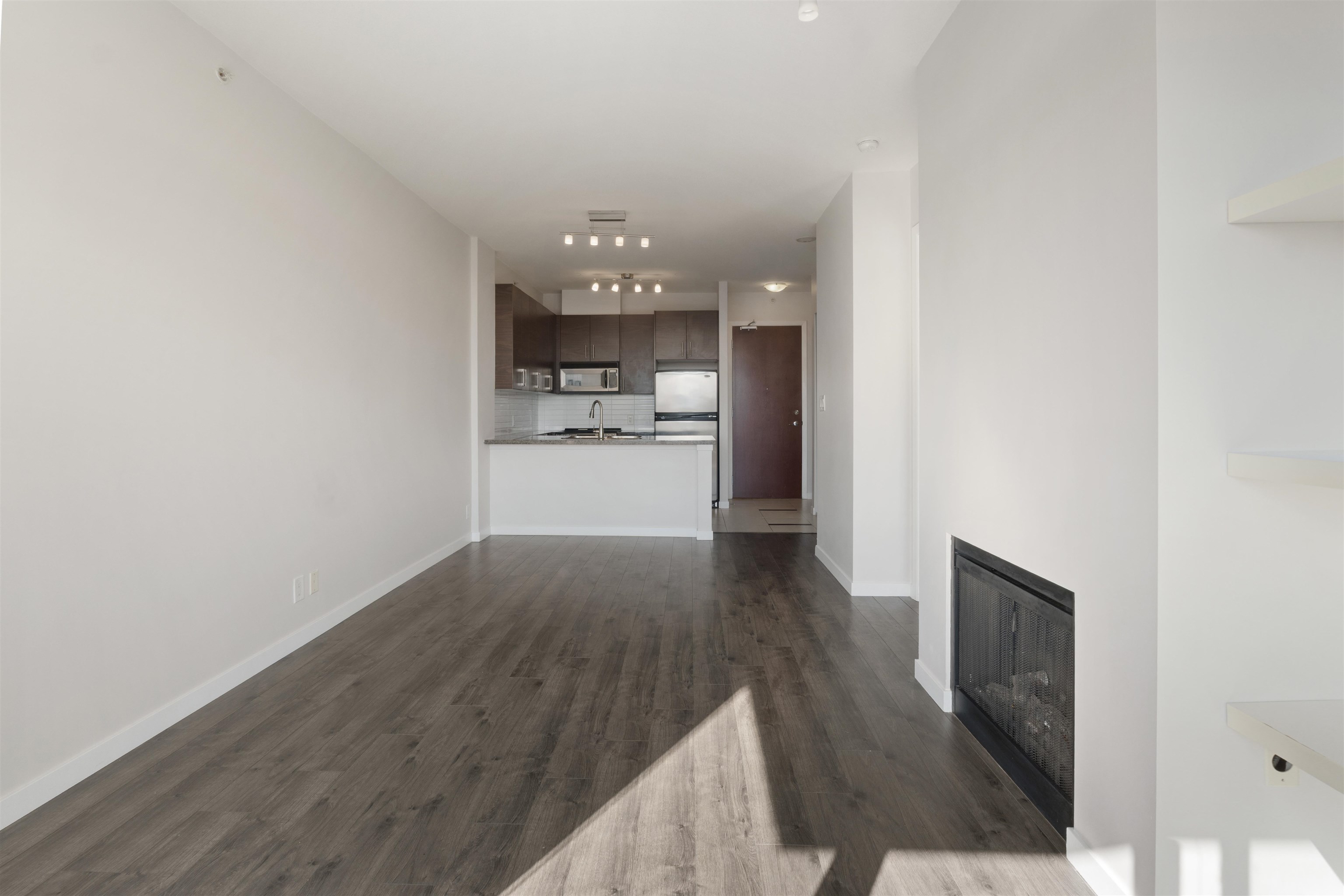 1902 2355 MADISON AVENUE Unit: 1902