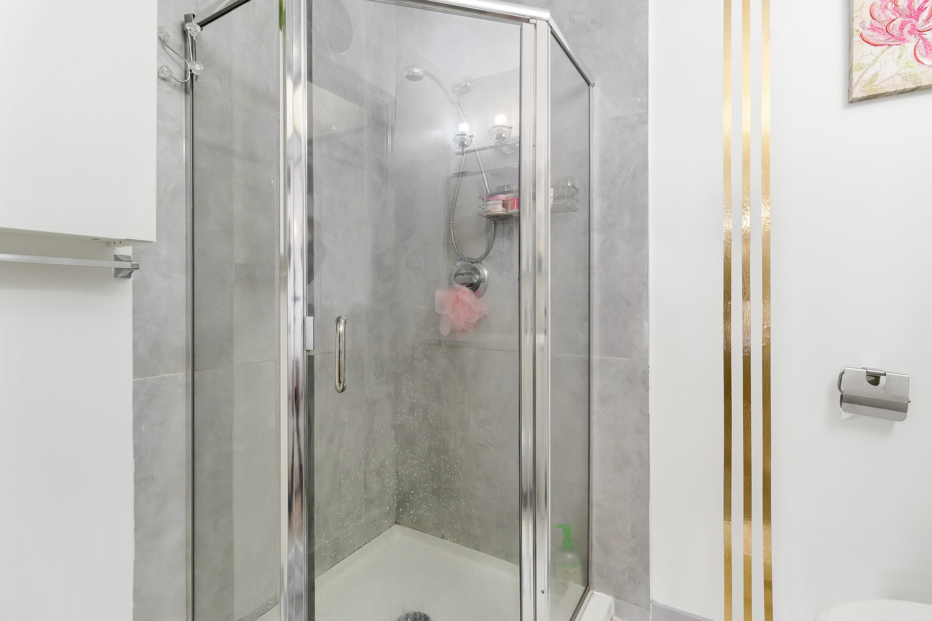 32 8716 WALNUT GROVE DRIVE Unit: 32