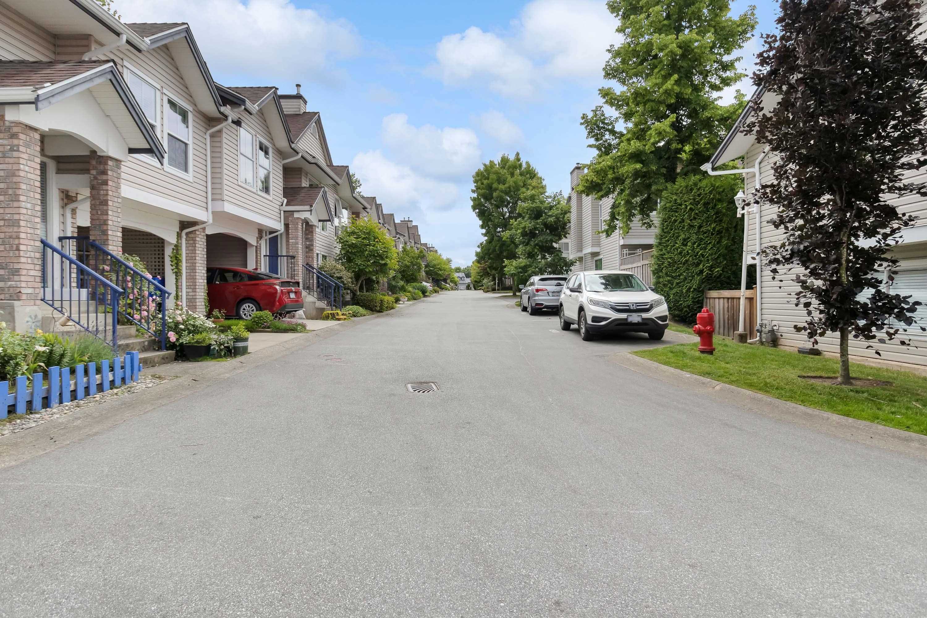 32 8716 WALNUT GROVE DRIVE Unit: 32