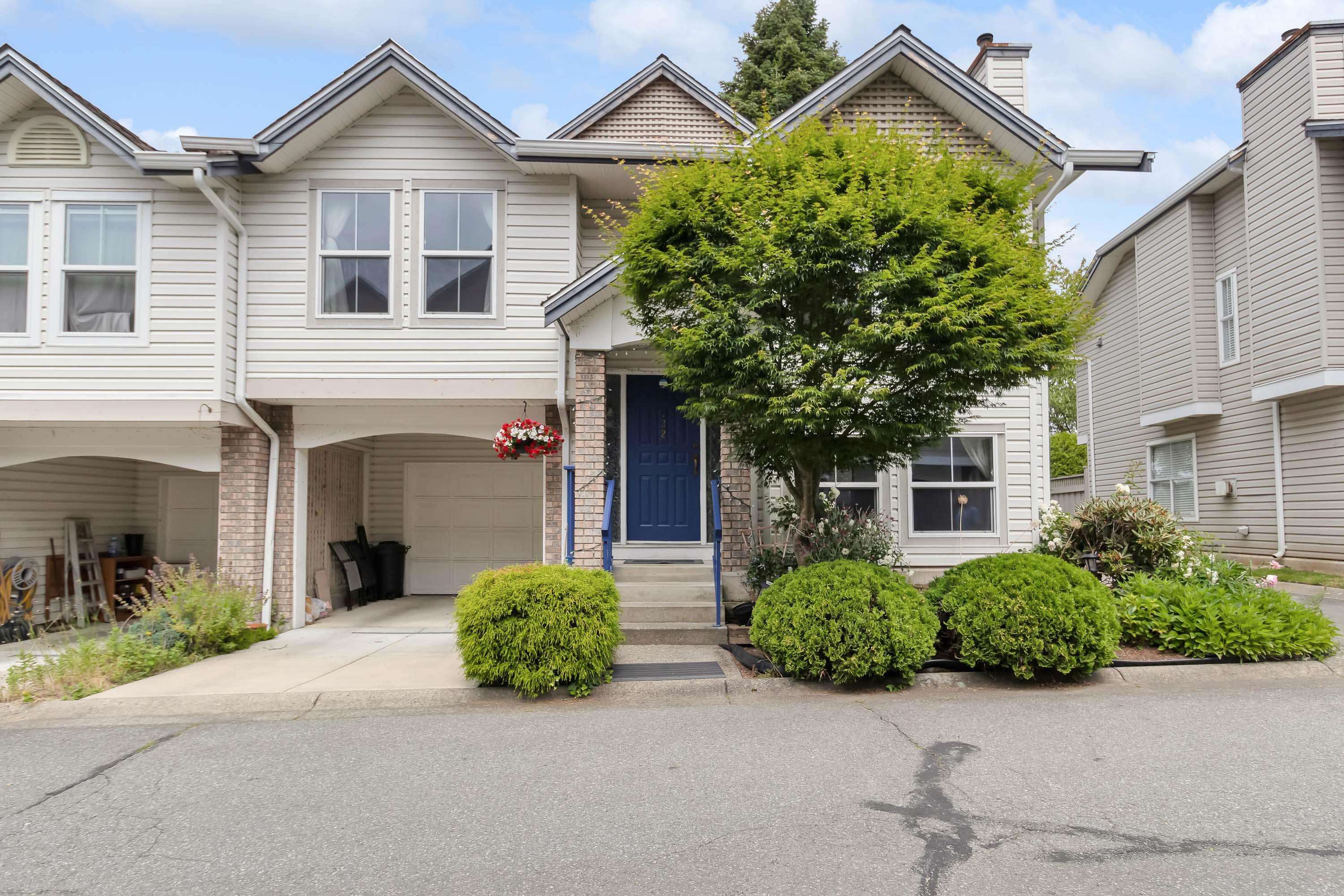 32 8716 WALNUT GROVE DRIVE Unit: 32