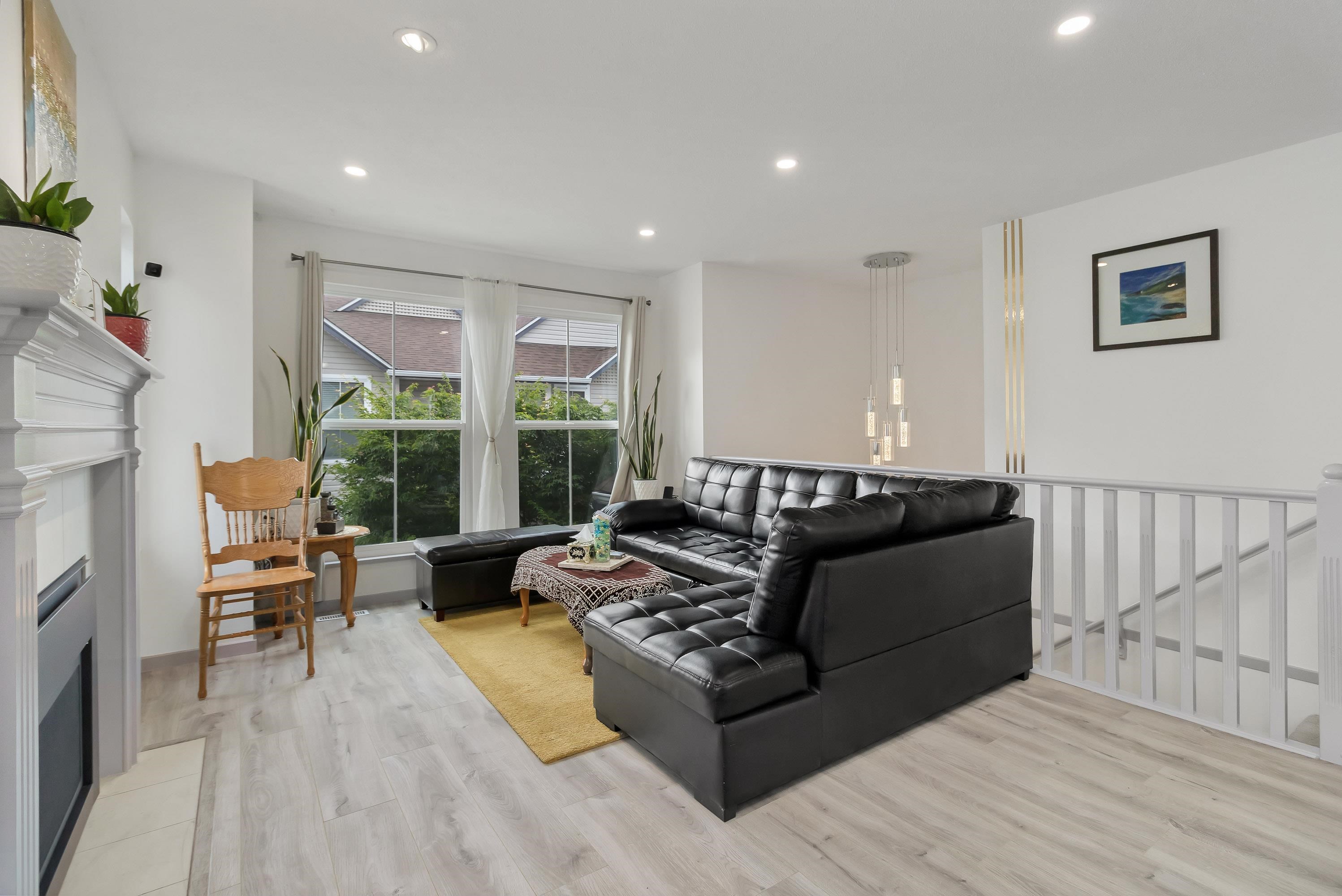 32 8716 WALNUT GROVE DRIVE Unit: 32