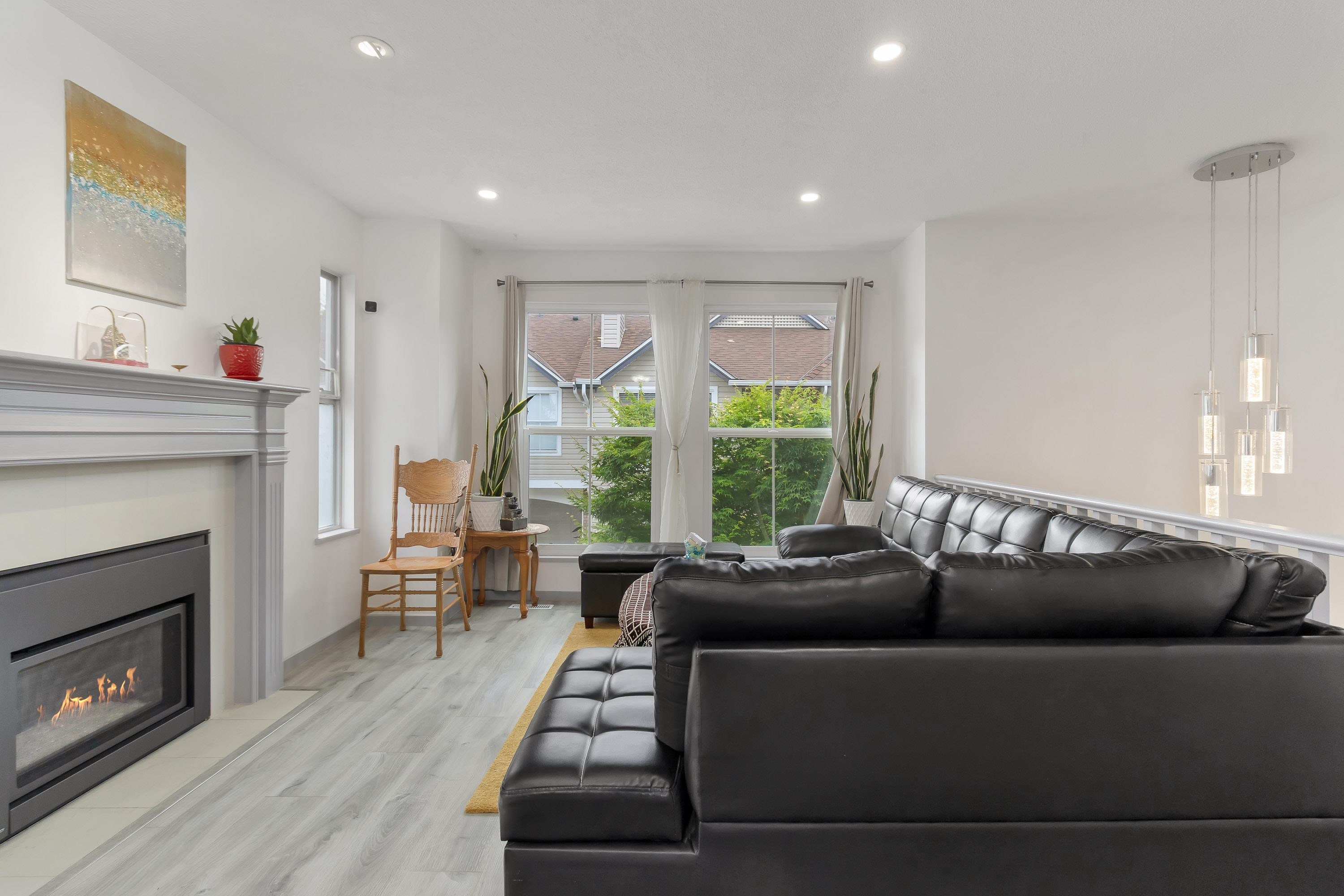 32 8716 WALNUT GROVE DRIVE Unit: 32