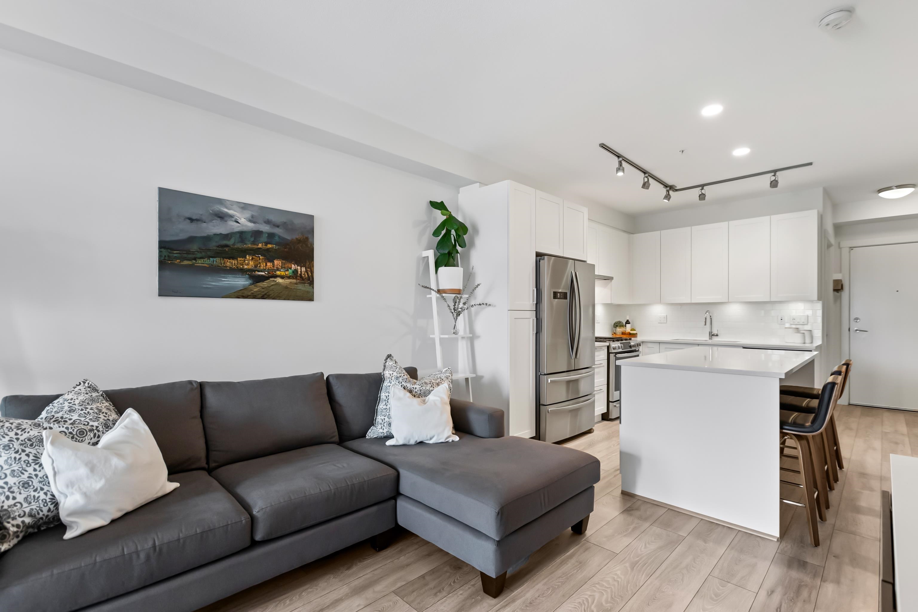 322 20673 78 AVENUE Unit: 322