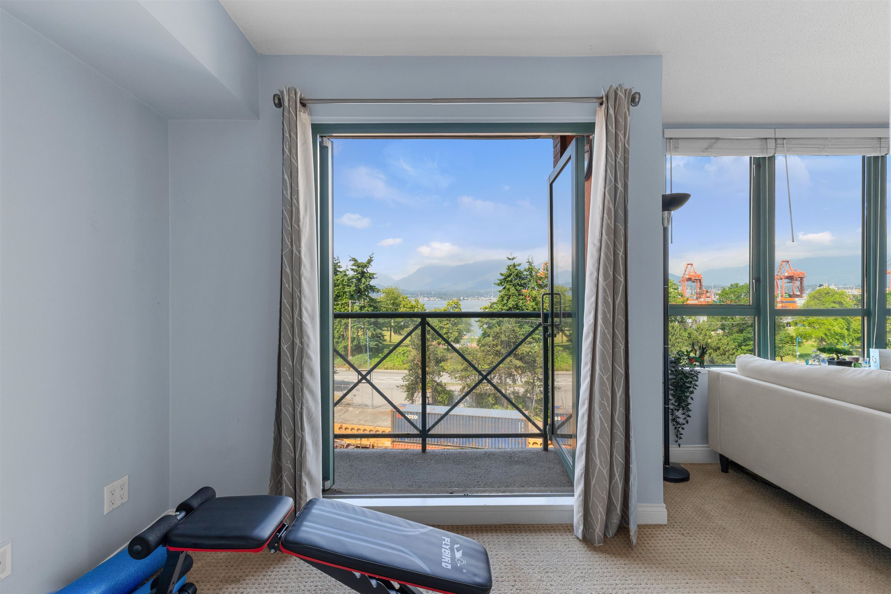 604 55 ALEXANDER STREET Unit: 604