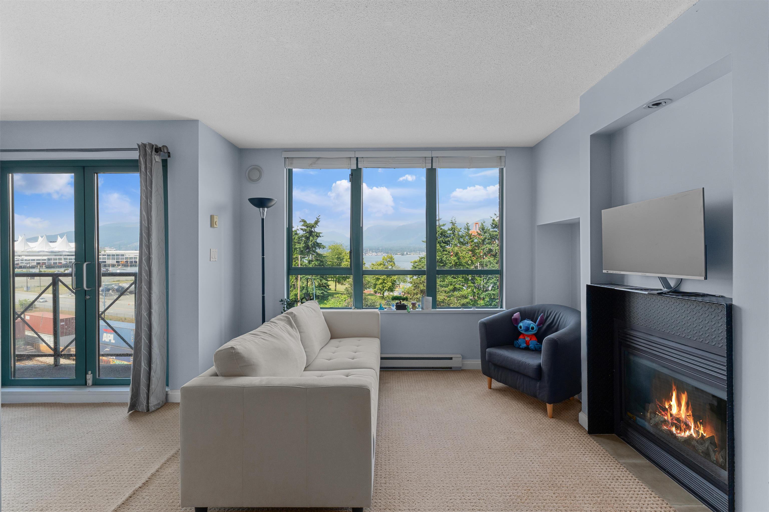 604 55 ALEXANDER STREET Unit: 604