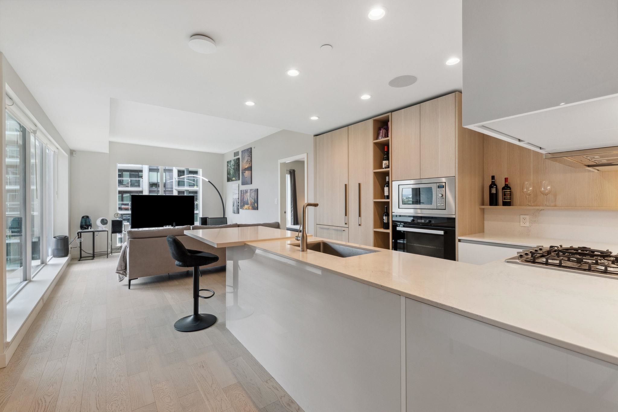 408 6811 PEARSON WAY Unit: 408