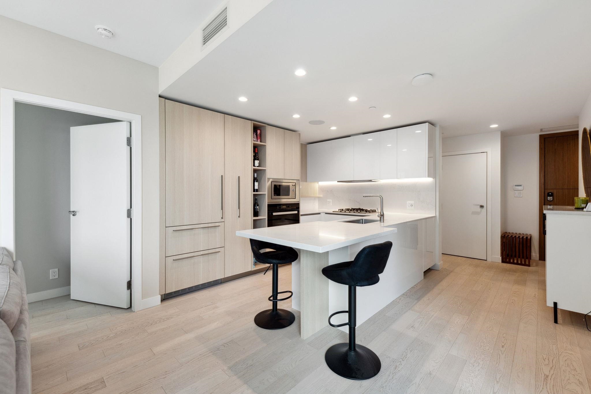 408 6811 PEARSON WAY Unit: 408