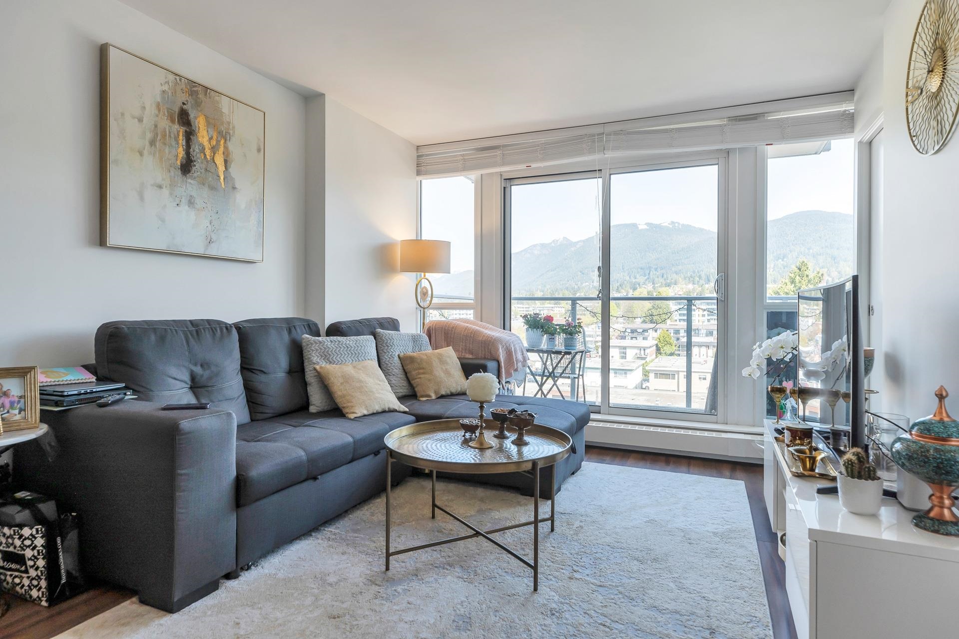 704 135 E 17TH STREET Unit: 704
