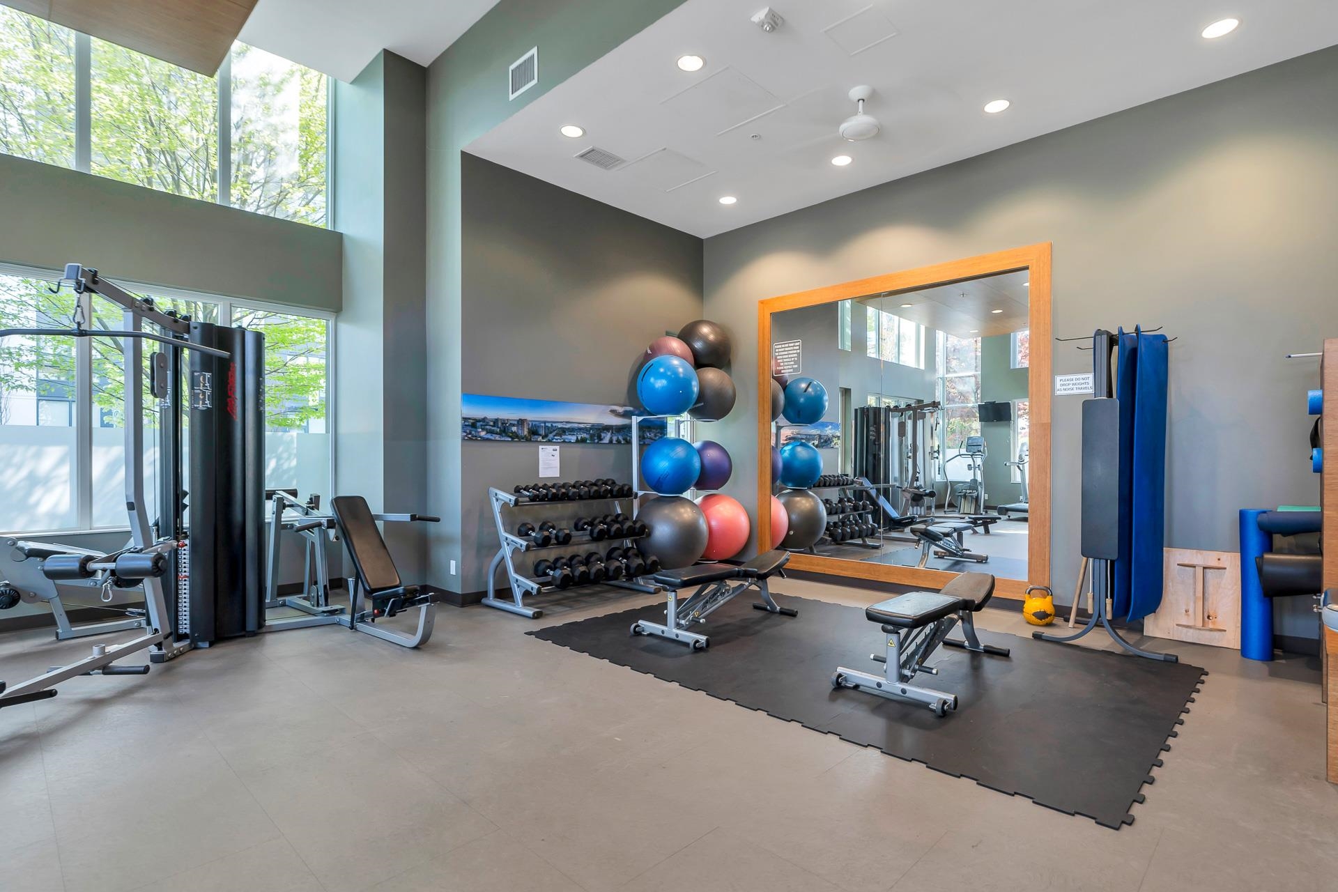704 135 E 17TH STREET Unit: 704