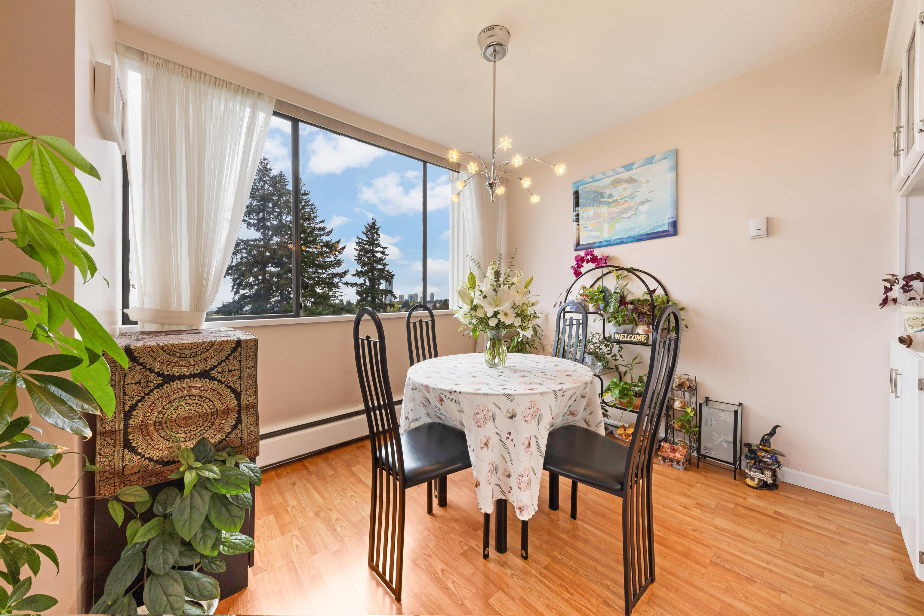 901 740 HAMILTON STREET Unit: 901